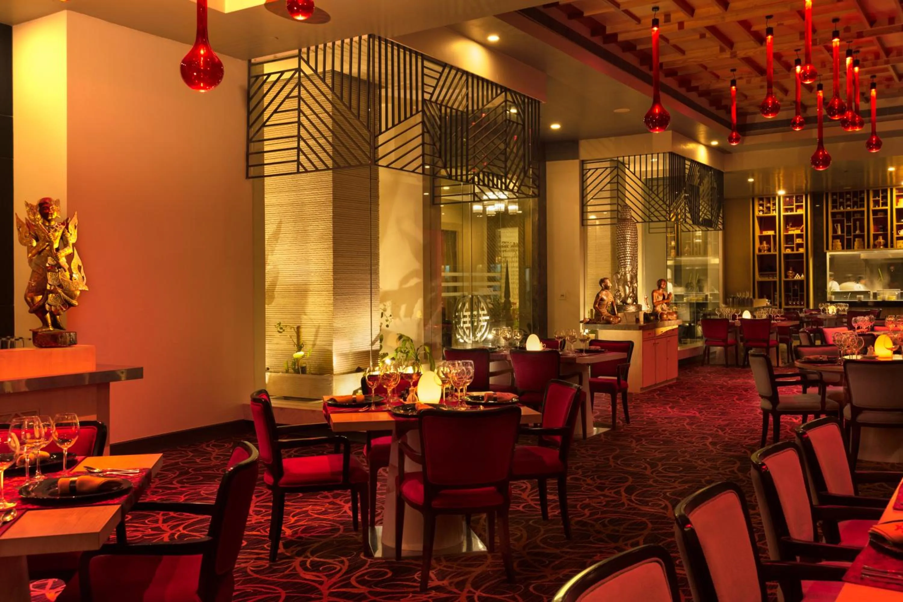 Restaurant/places to eat in Radisson Blu Bengaluru Outer Ring Road