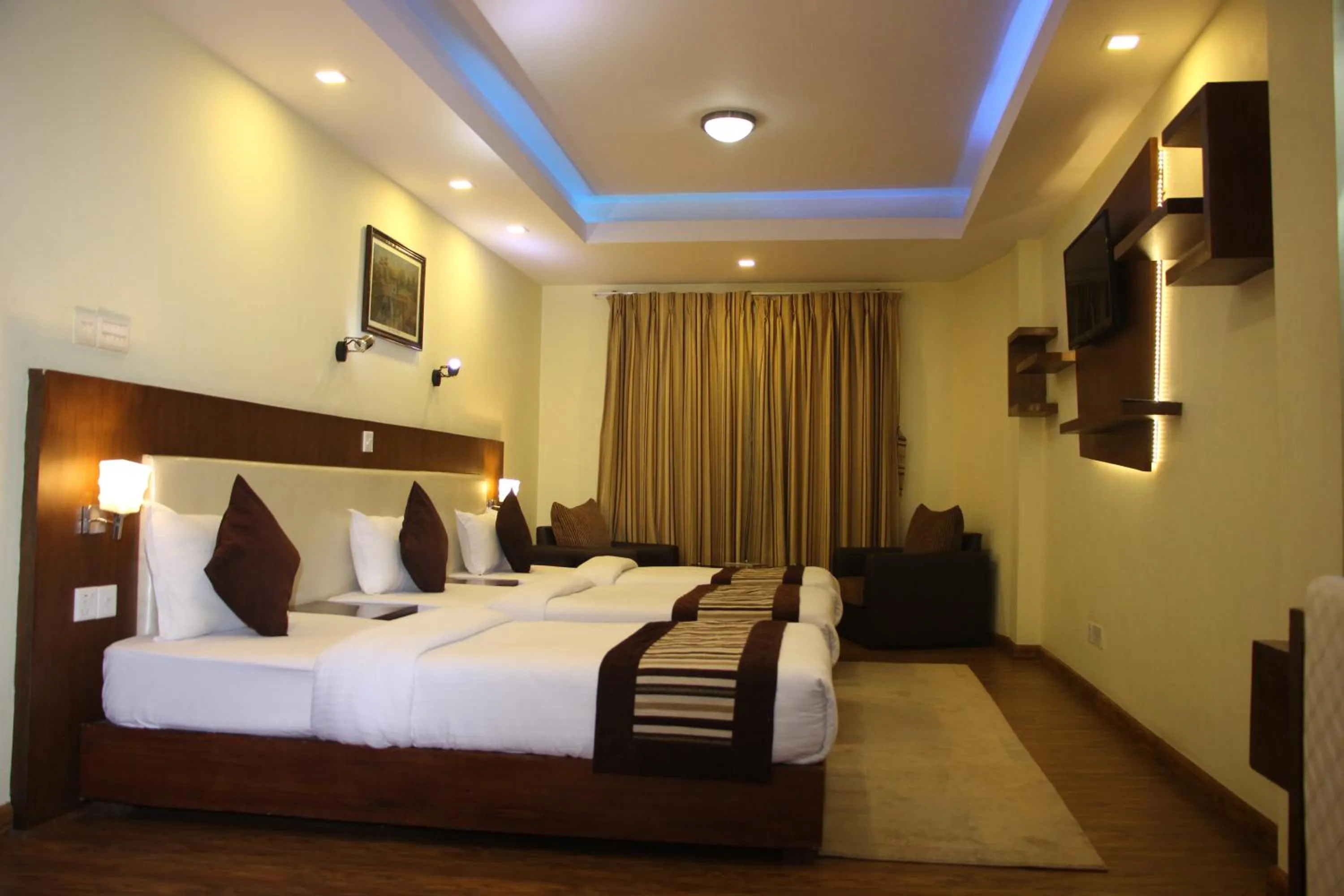 Bedroom, Bed in Backyard Hotel