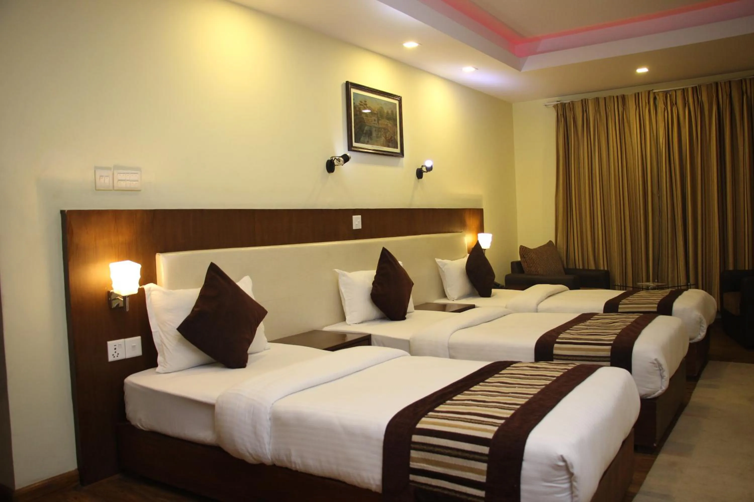 Bedroom, Bed in Backyard Hotel