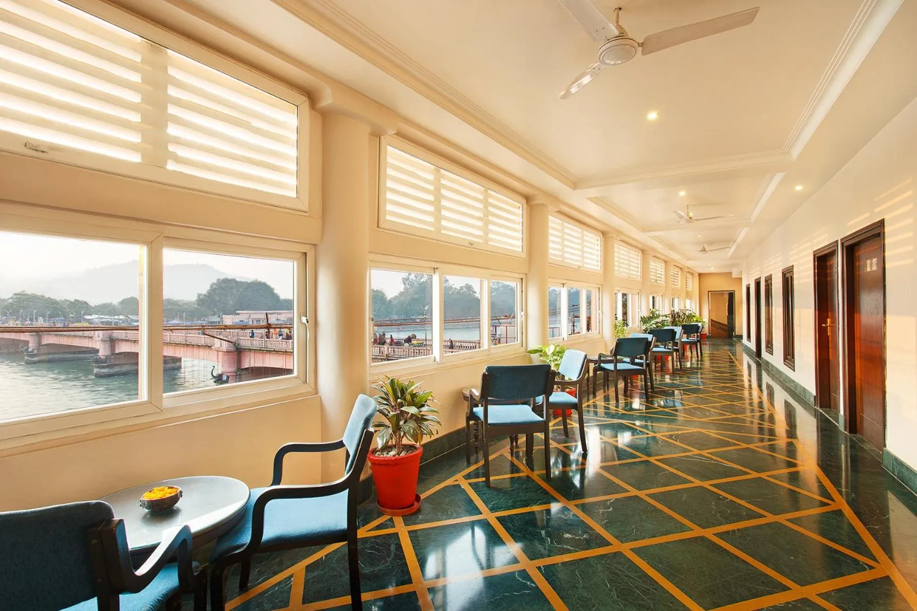 Lobby or reception in Ganga Lahari by Leisure Hotels