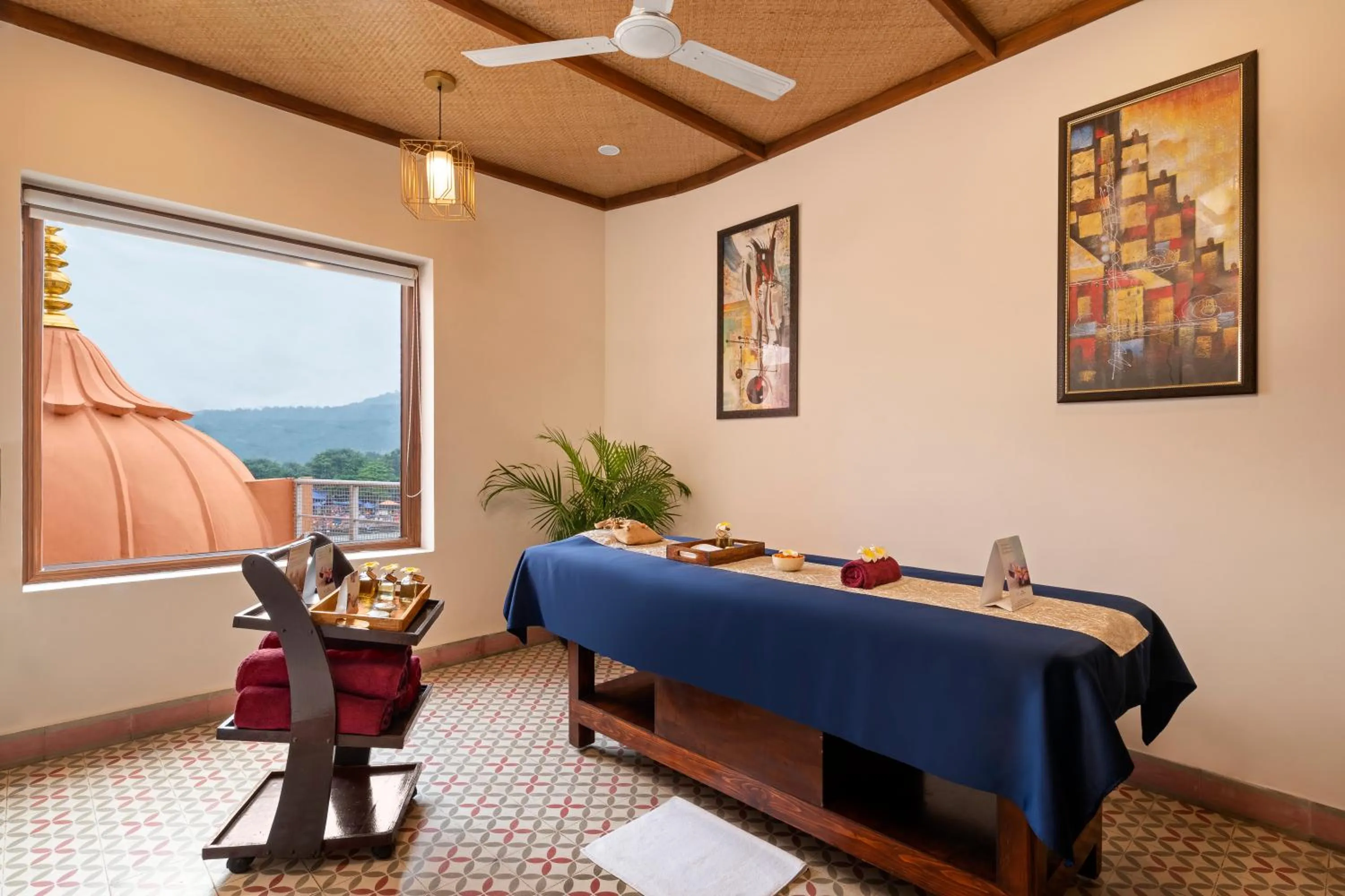Spa and wellness centre/facilities in Ganga Lahari by Leisure Hotels