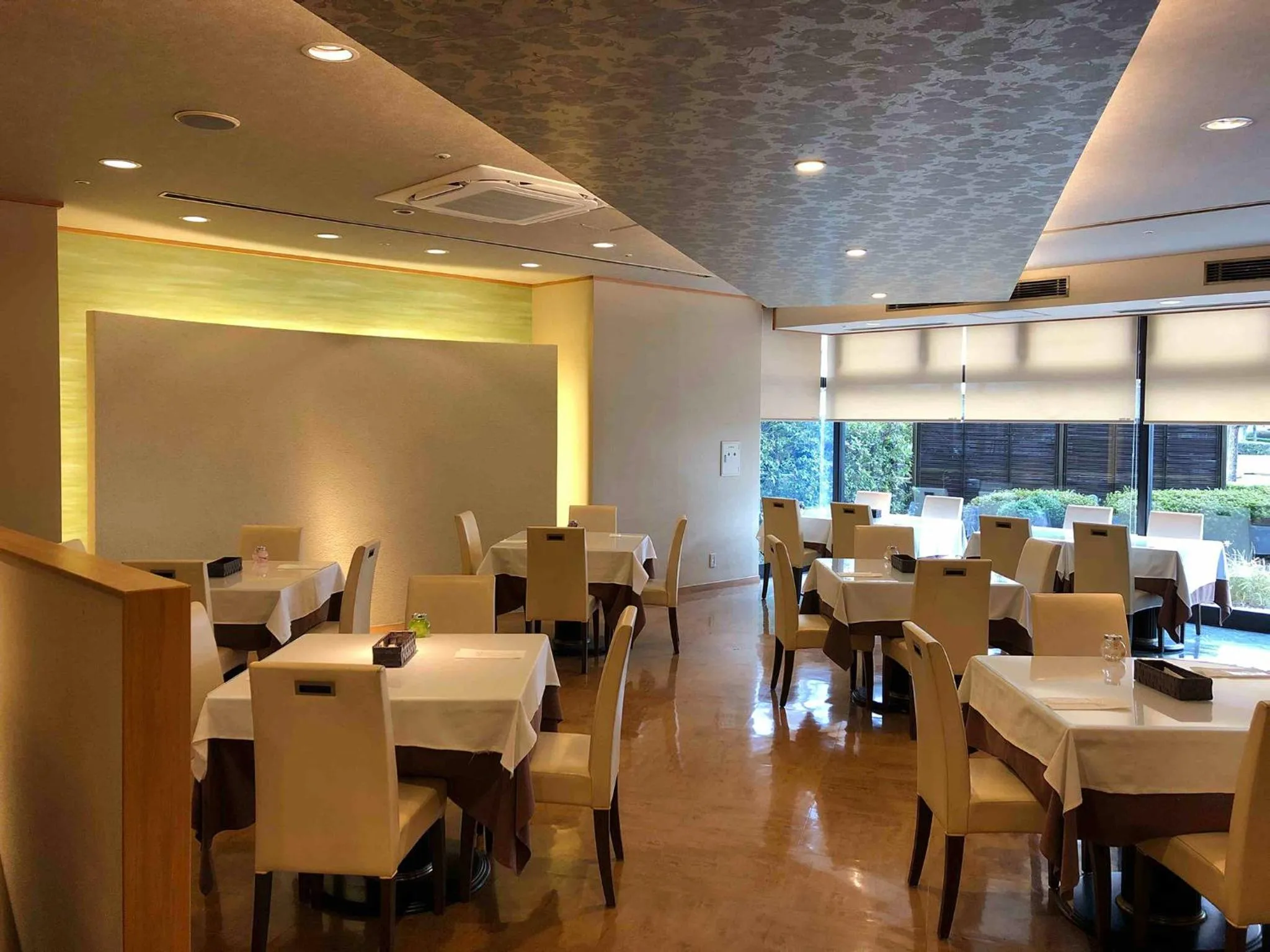 Restaurant/places to eat in Hotel Pearl City Kobe