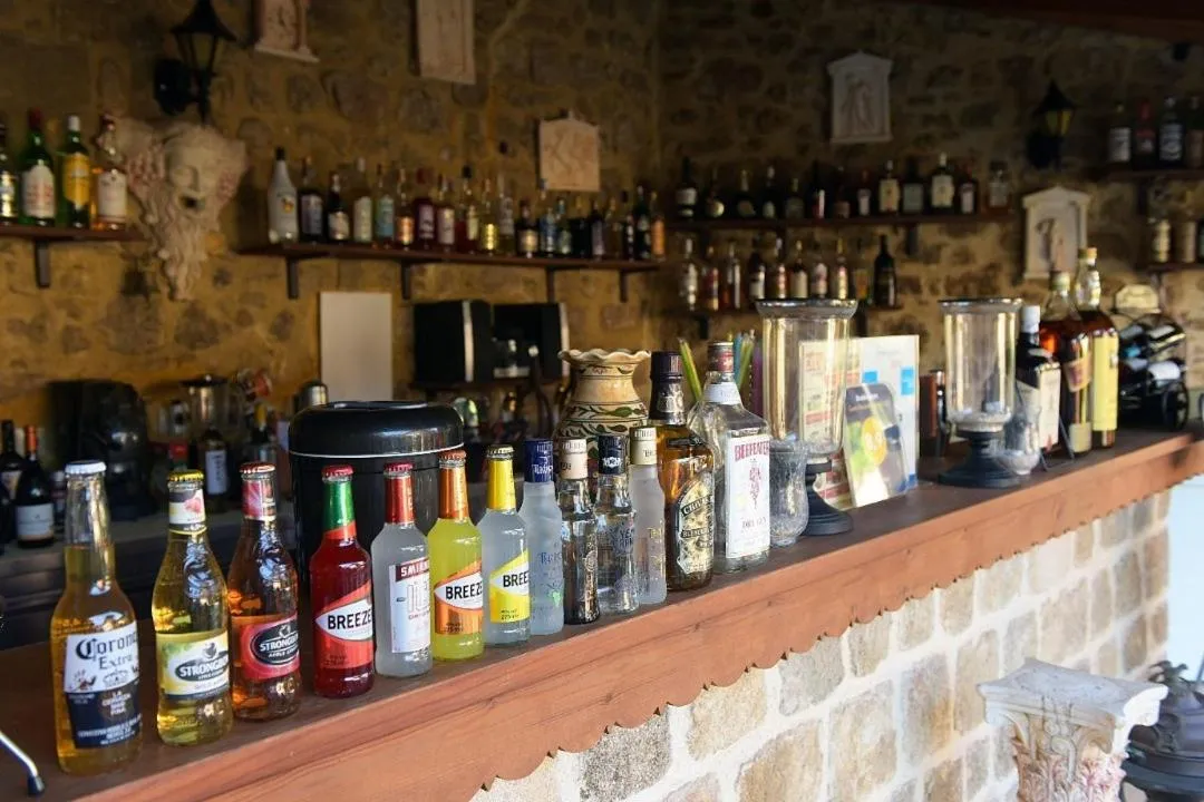 Lounge or bar in Paris Hotel