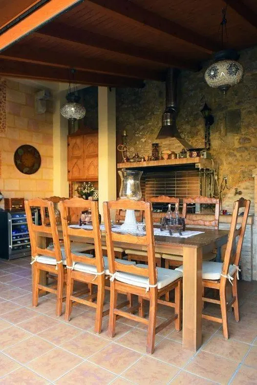 Lounge or bar in Paris Hotel