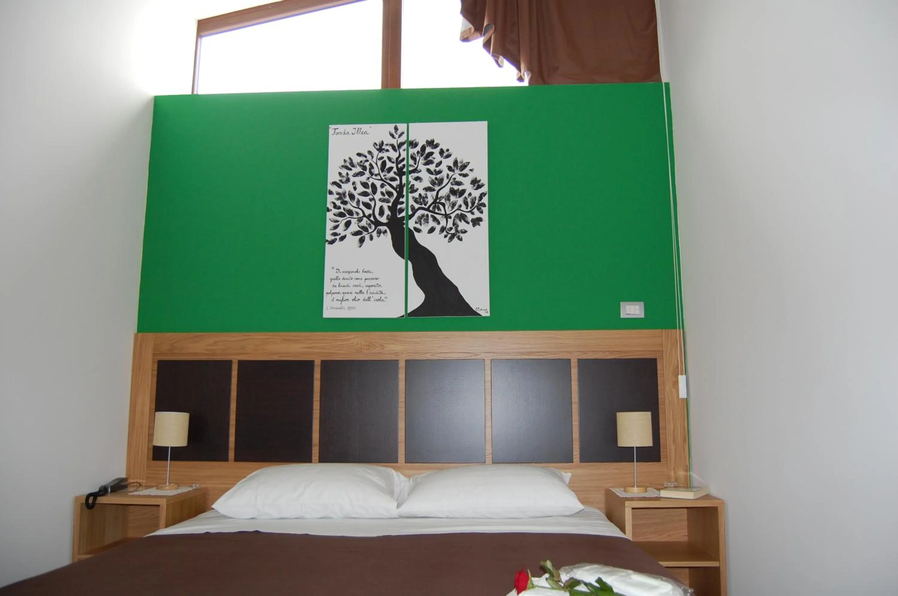 Decorative detail, Bed in Terre Iblee Resort