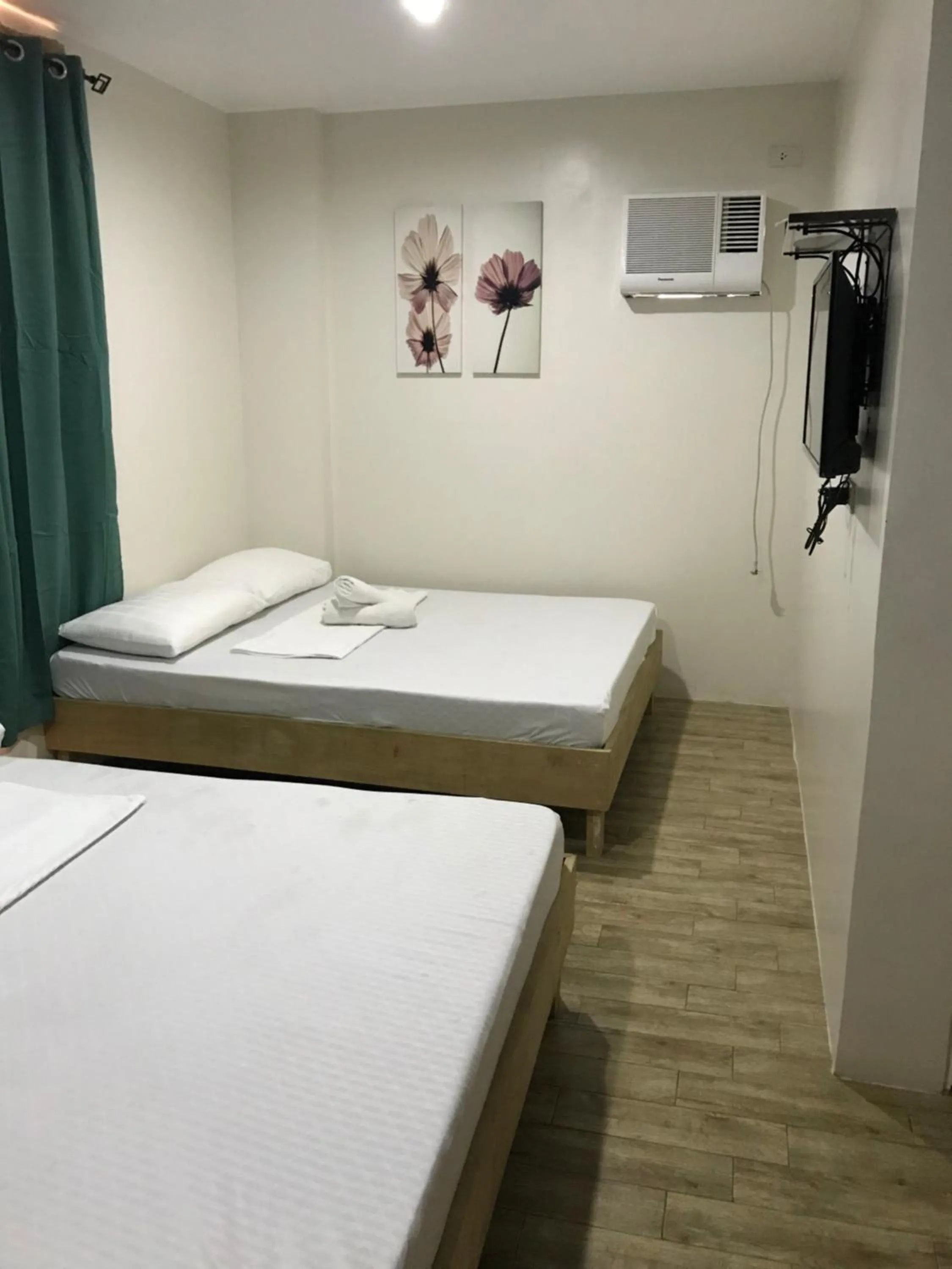 Seabreeze Beach Lodge