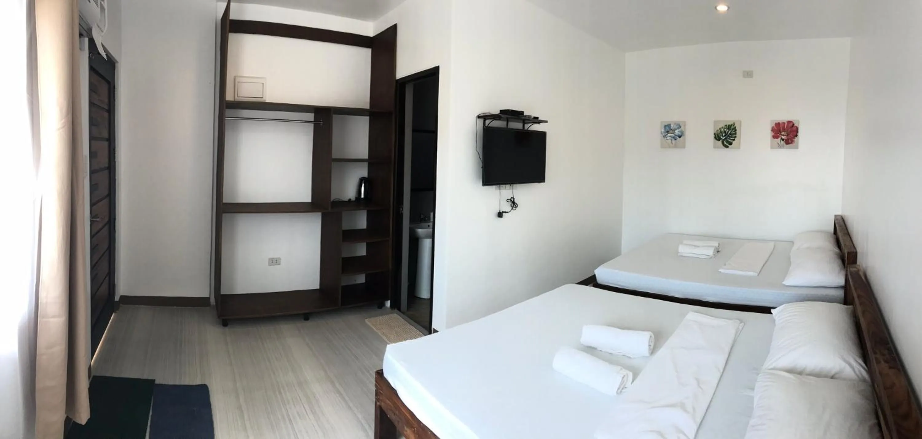 Seabreeze Beach Lodge