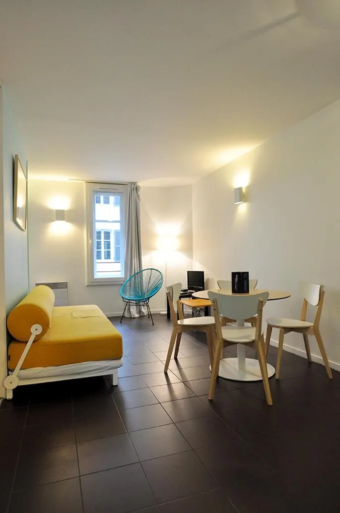 Bed in Temporesidence Chateauneuf