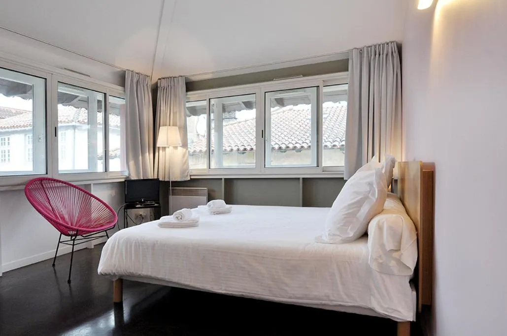 Bed in Temporesidence Chateauneuf