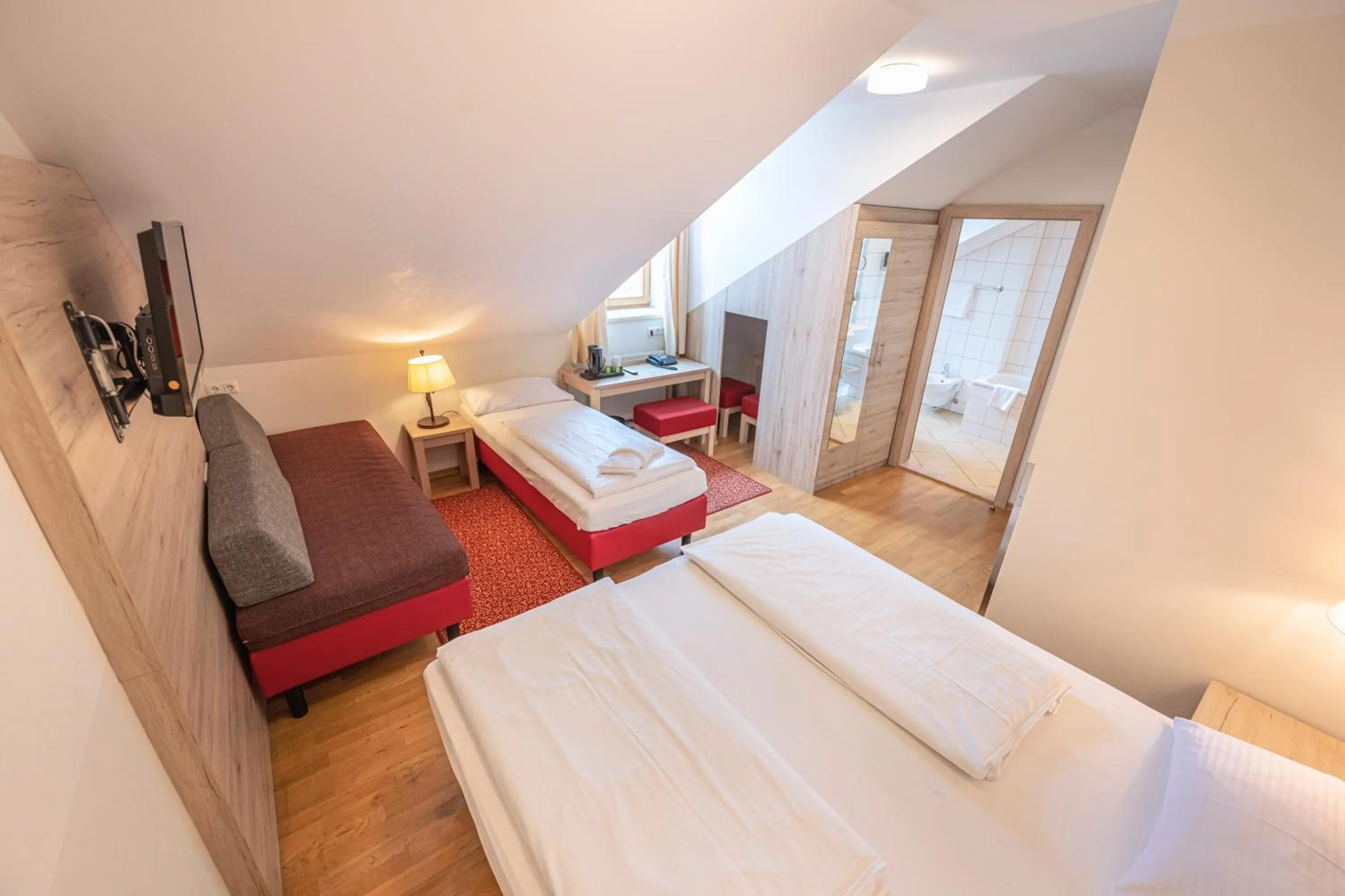 Photo of the whole room, Bed in Hotel Eder