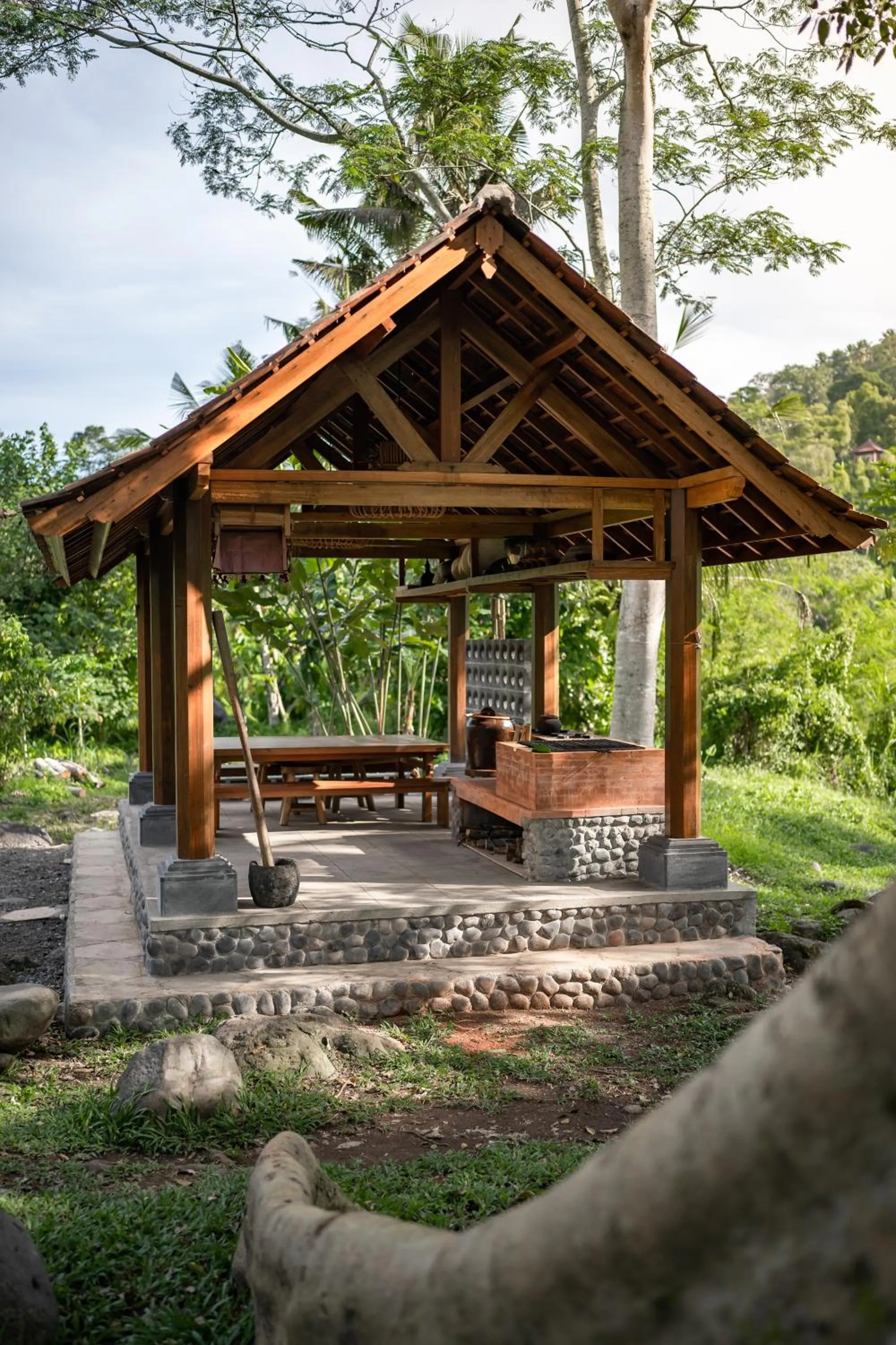 Property building in Wapa di Ume Sidemen