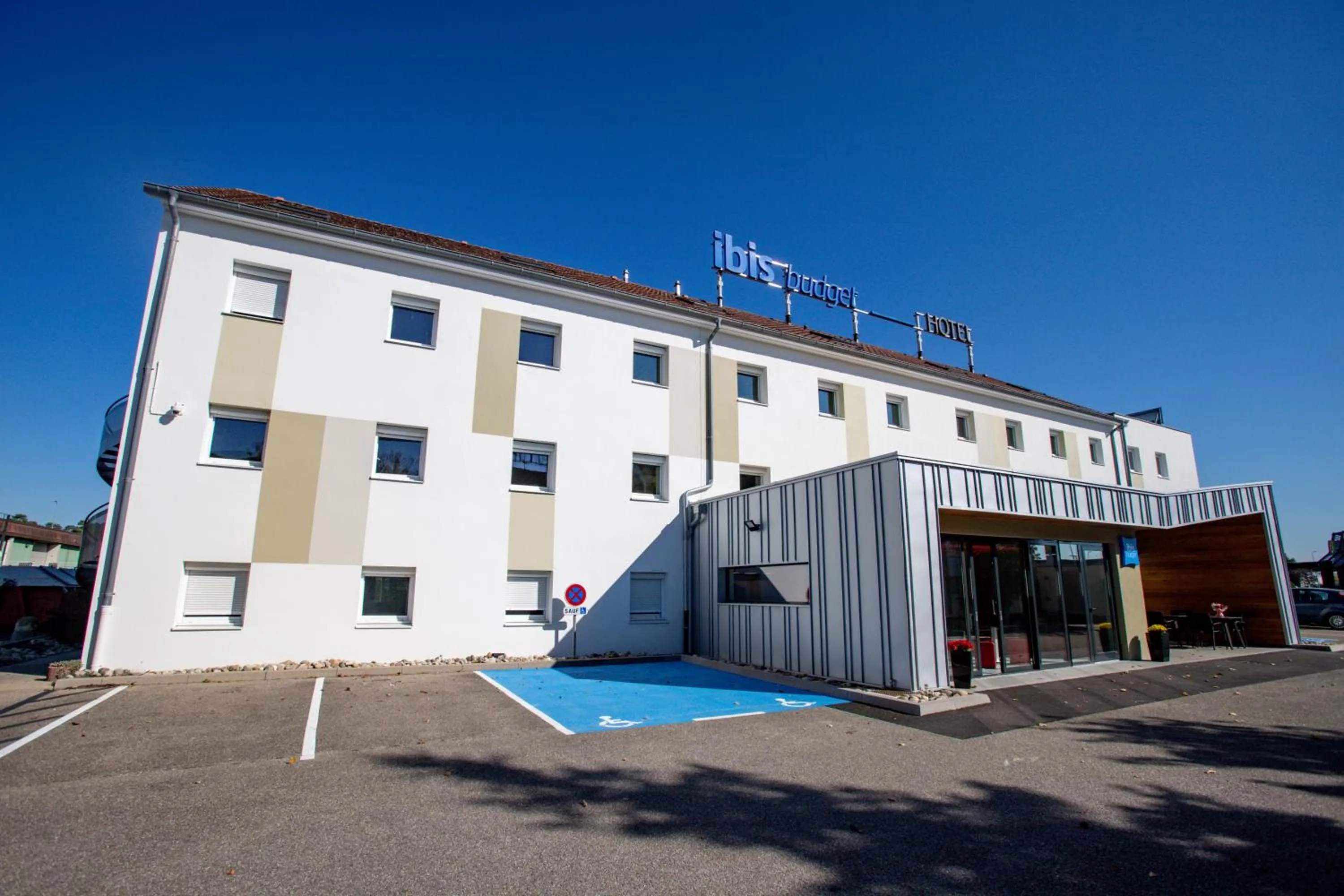 Property building in ibis budget Haguenau Strasbourg Nord