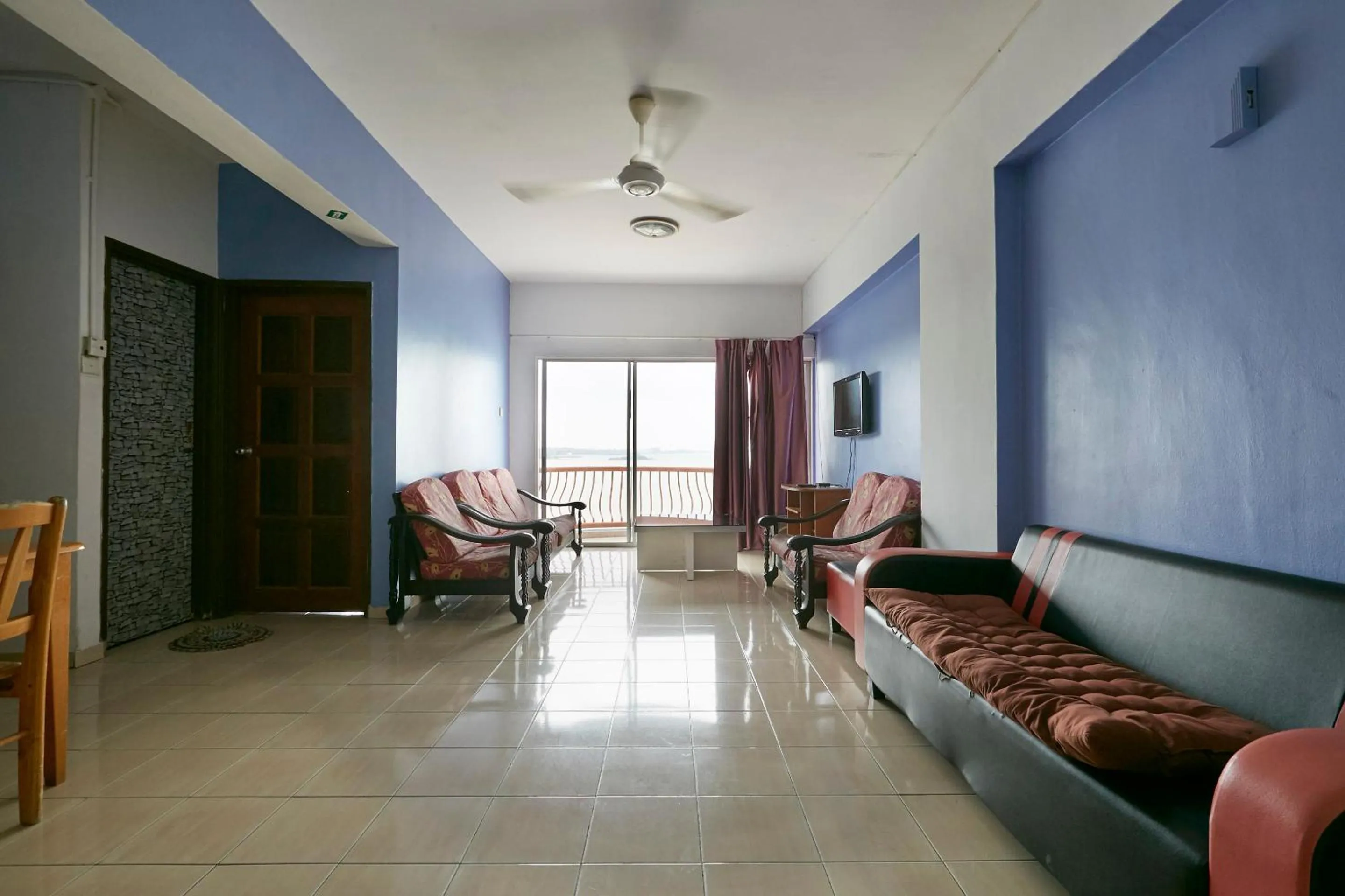 Living room in JC Private Apartment Sunshine Bay