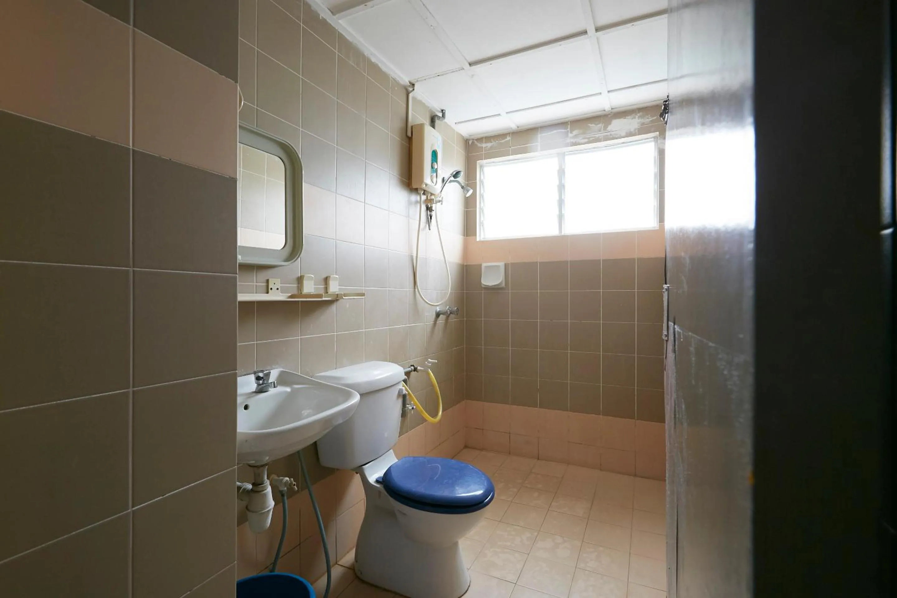 Bathroom in JC Private Apartment Sunshine Bay