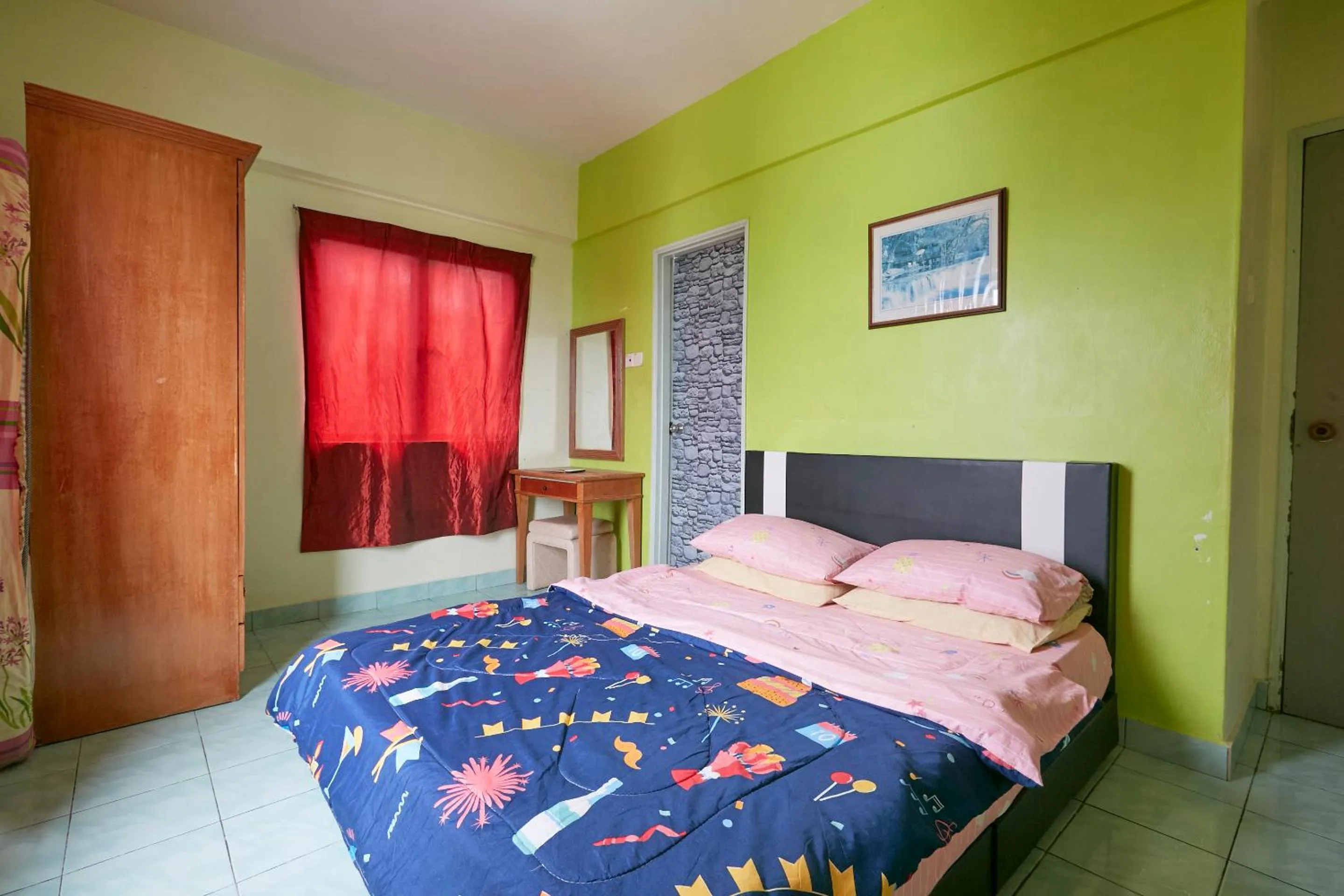 Bedroom, Bed in JC Private Apartment Sunshine Bay