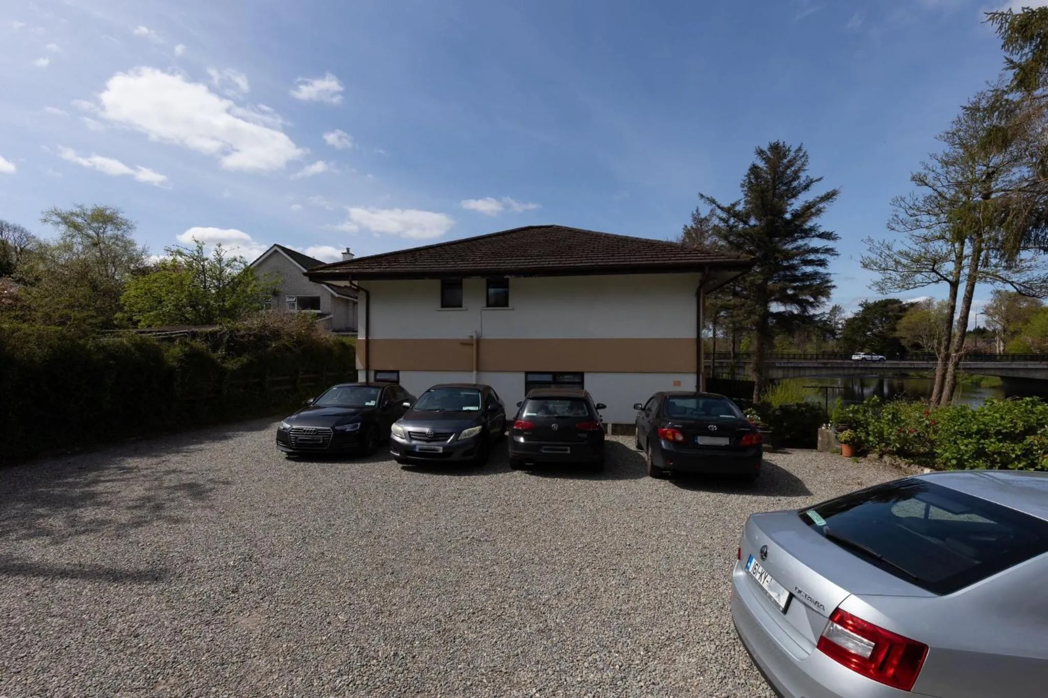 Parking in Killarney View House B&B