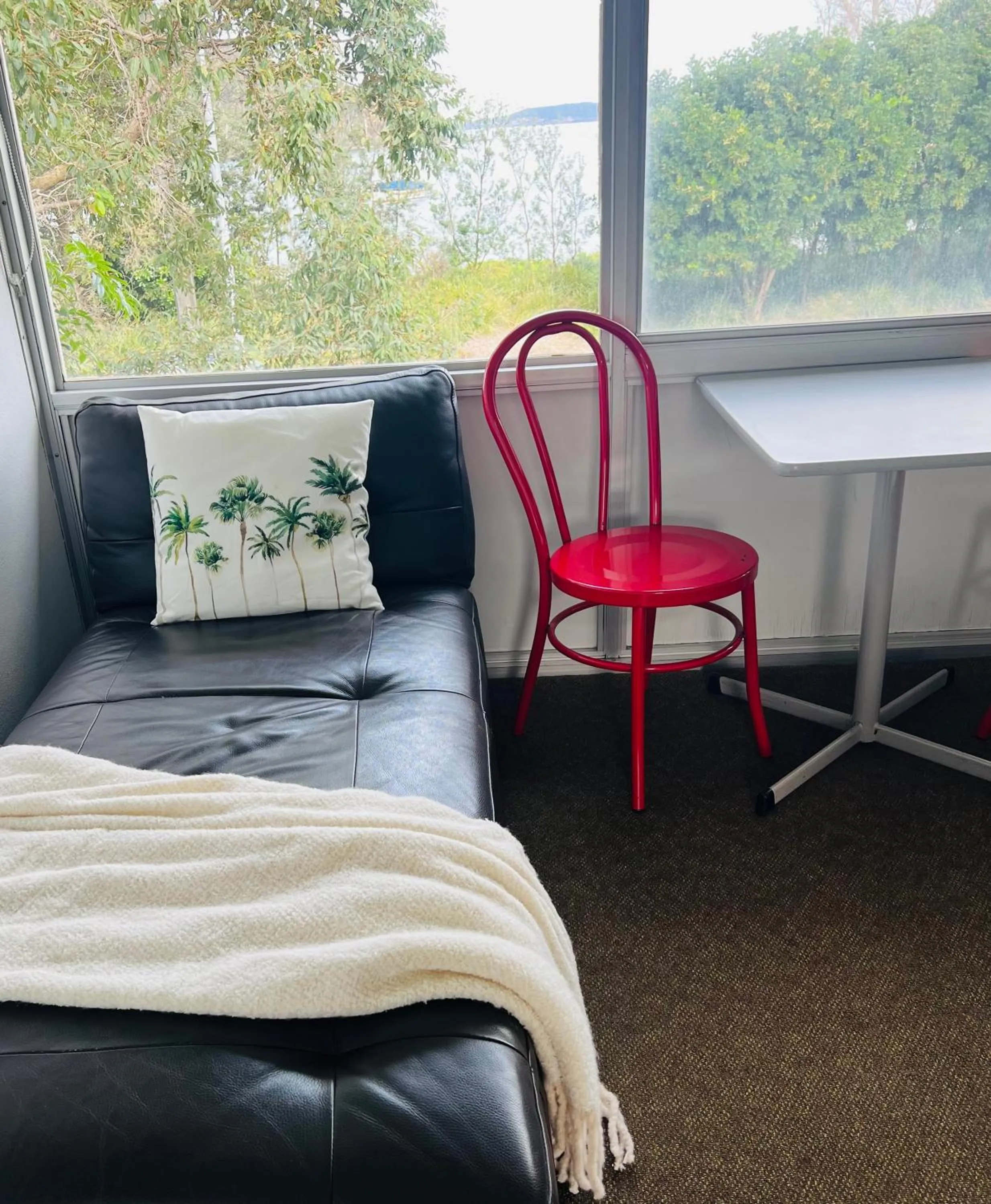 Ettalong Beach motel