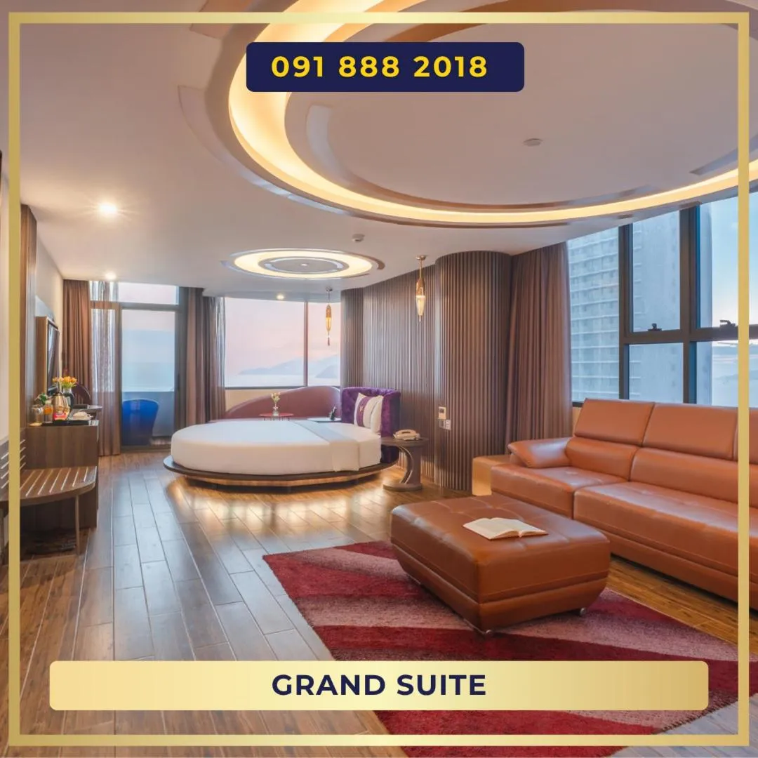 Bed in V Hotel Nha Trang