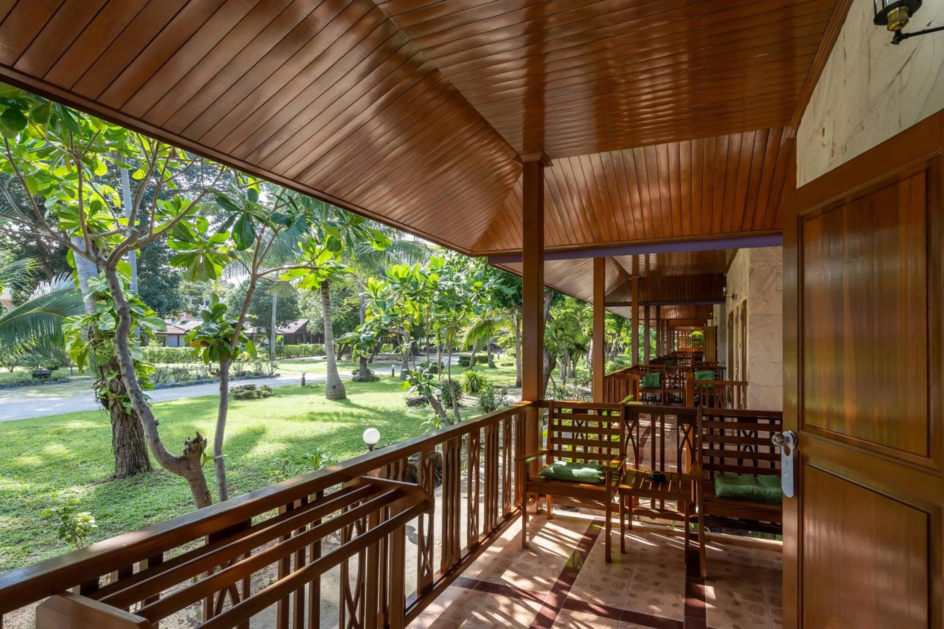 Long Beach Lodge, Chaweng Beach, Koh Samui