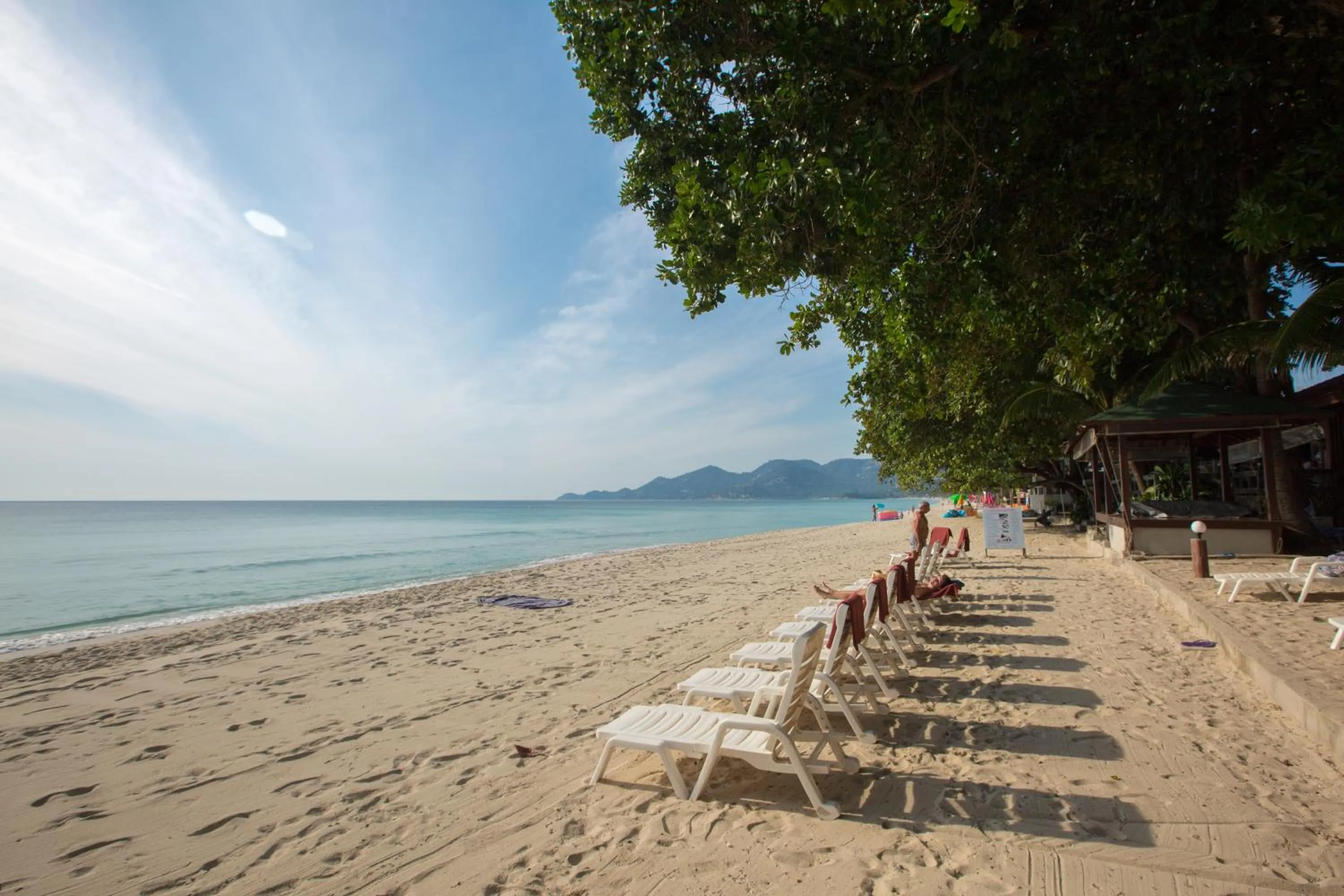 Area and facilities in Long Beach Lodge, Chaweng Beach, Koh Samui