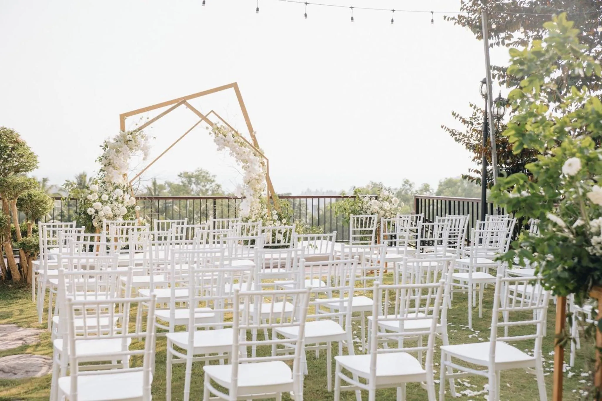 Banquet/Function facilities in Tom Hill Boutique Resort & Spa - Sea View