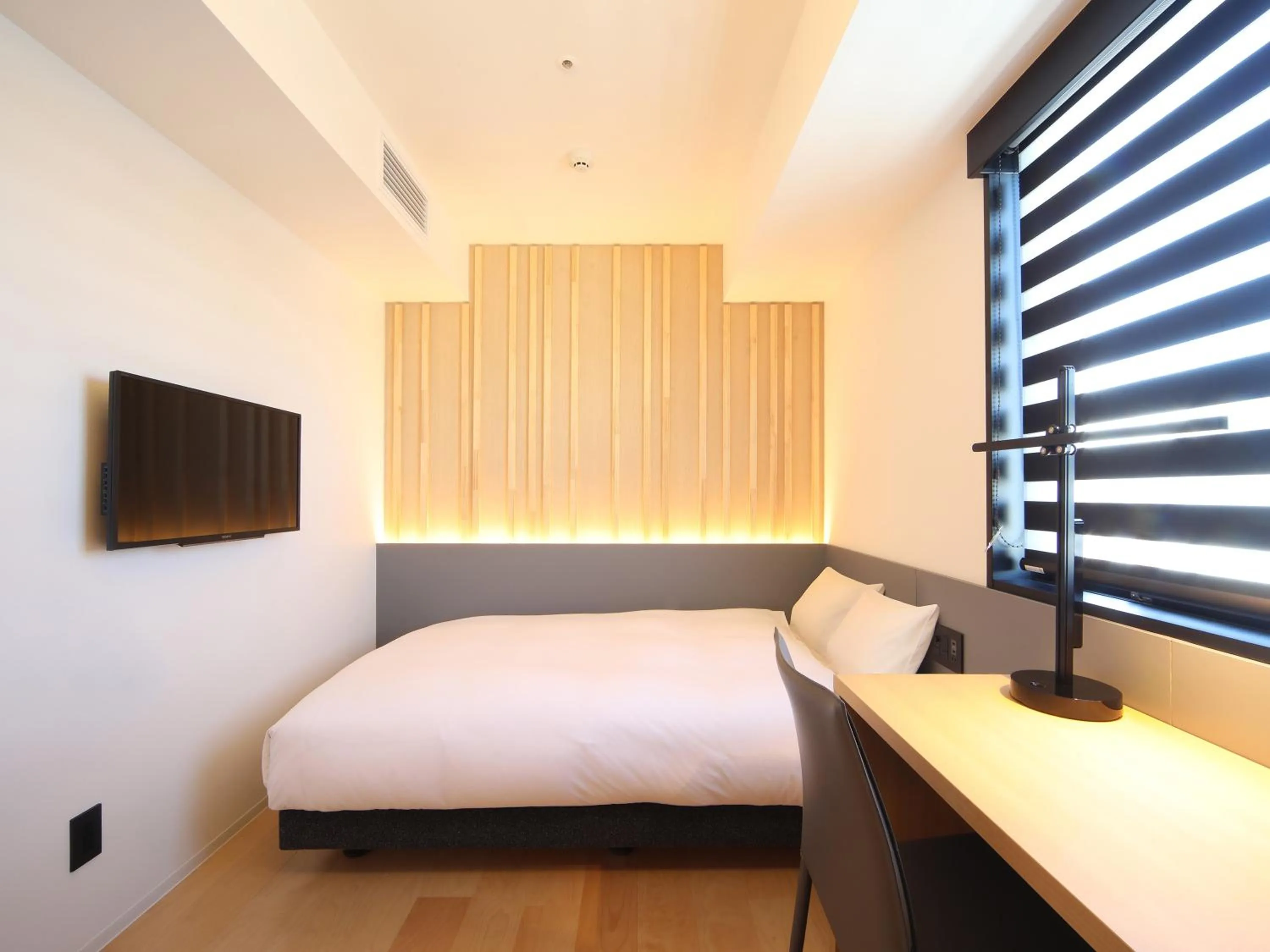 Photo of the whole room, Bed in hotel androoms Nagoya Sakae