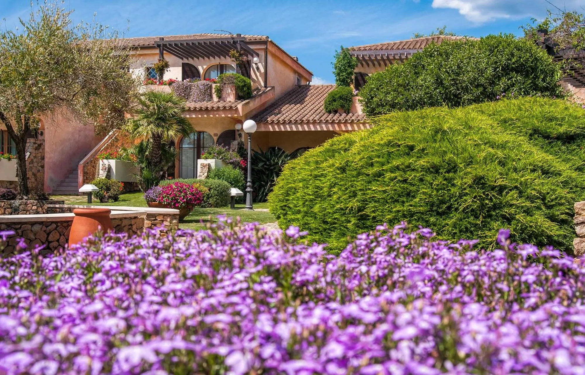 Garden in Hotel Baia di Nora