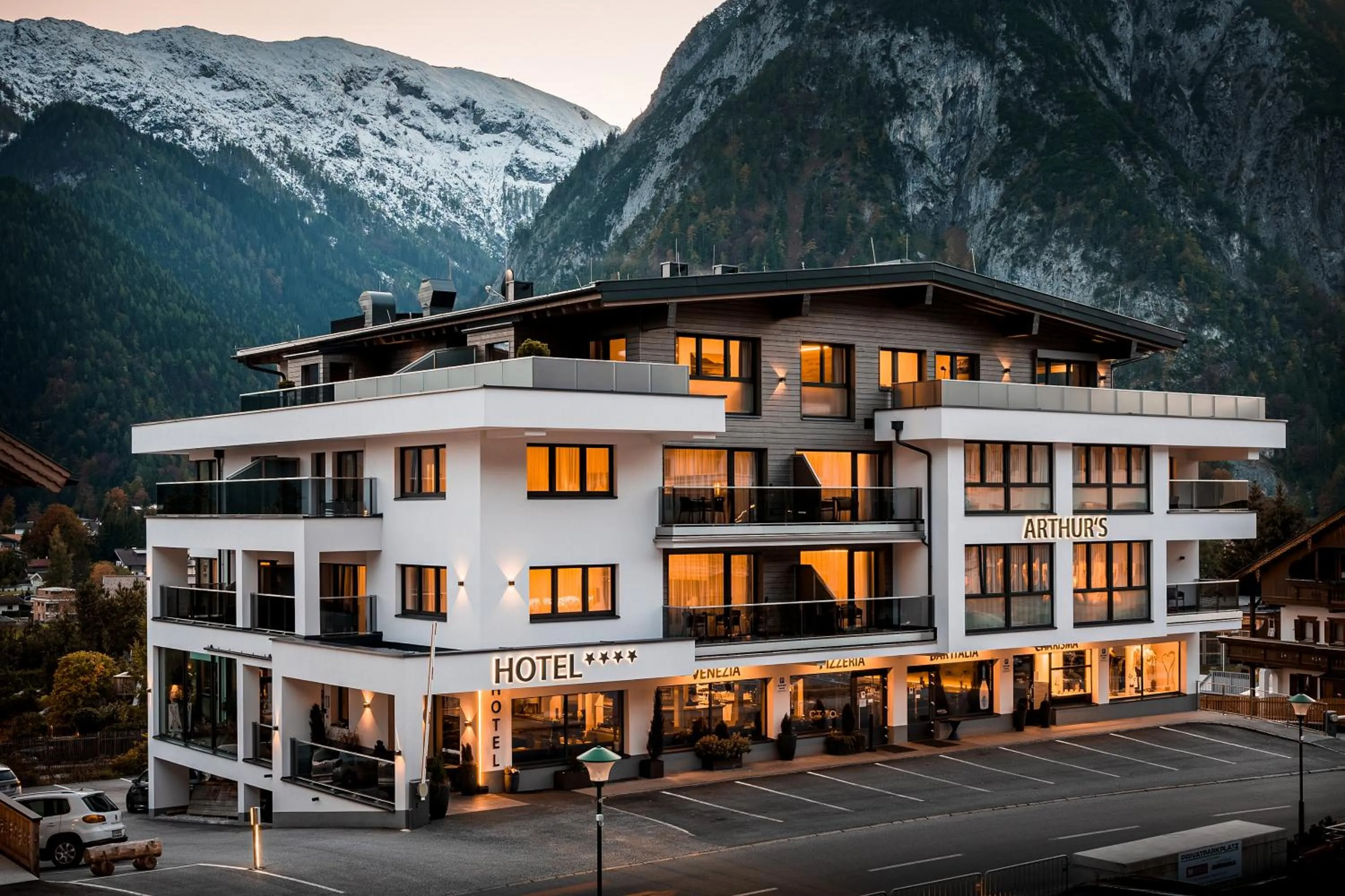 Arthur's Hotel und Apartments am Achensee