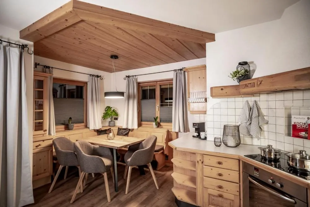 Arthur's Hotel und Apartments am Achensee