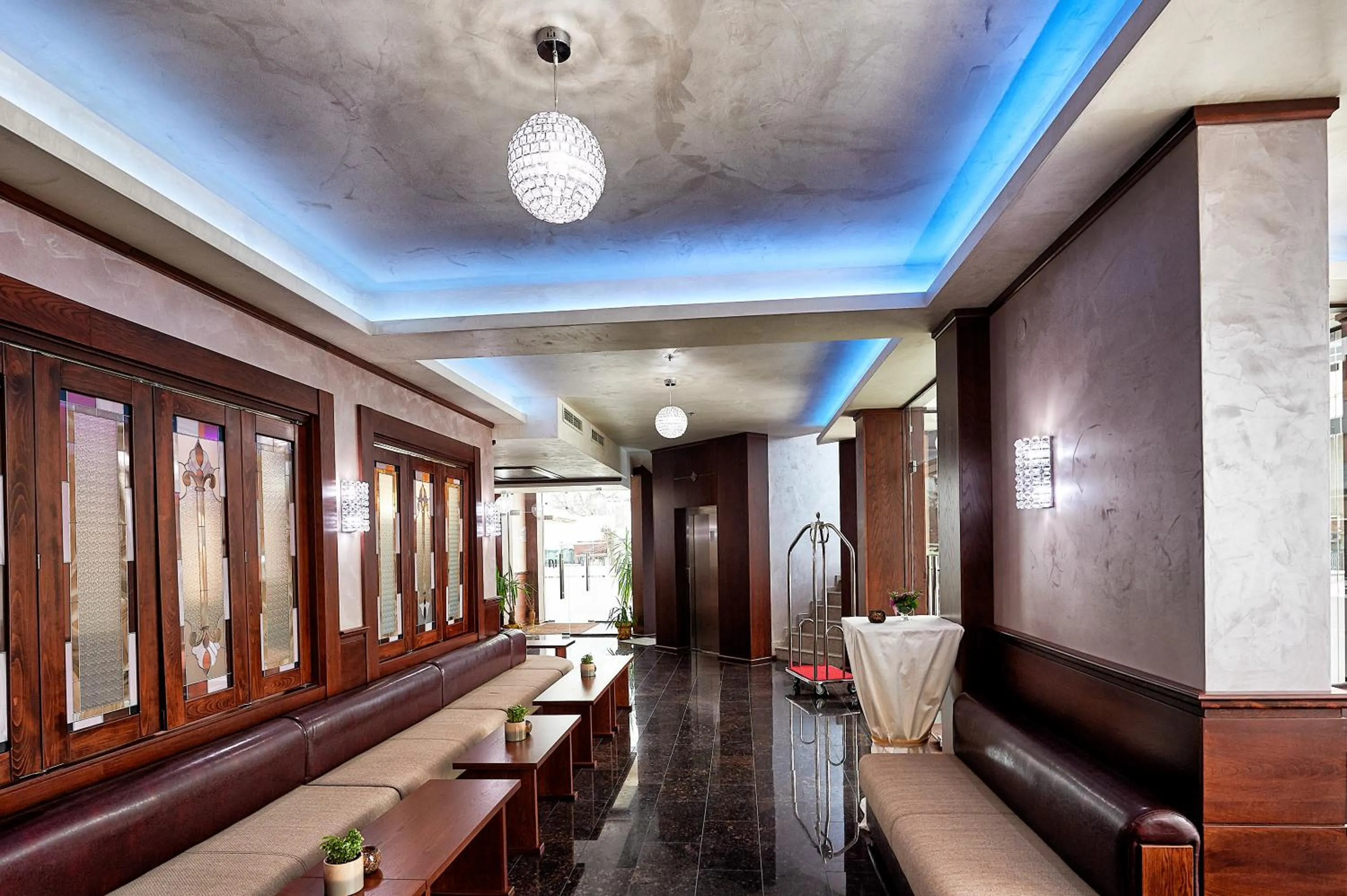 Seating area in Platinum Image Hotel