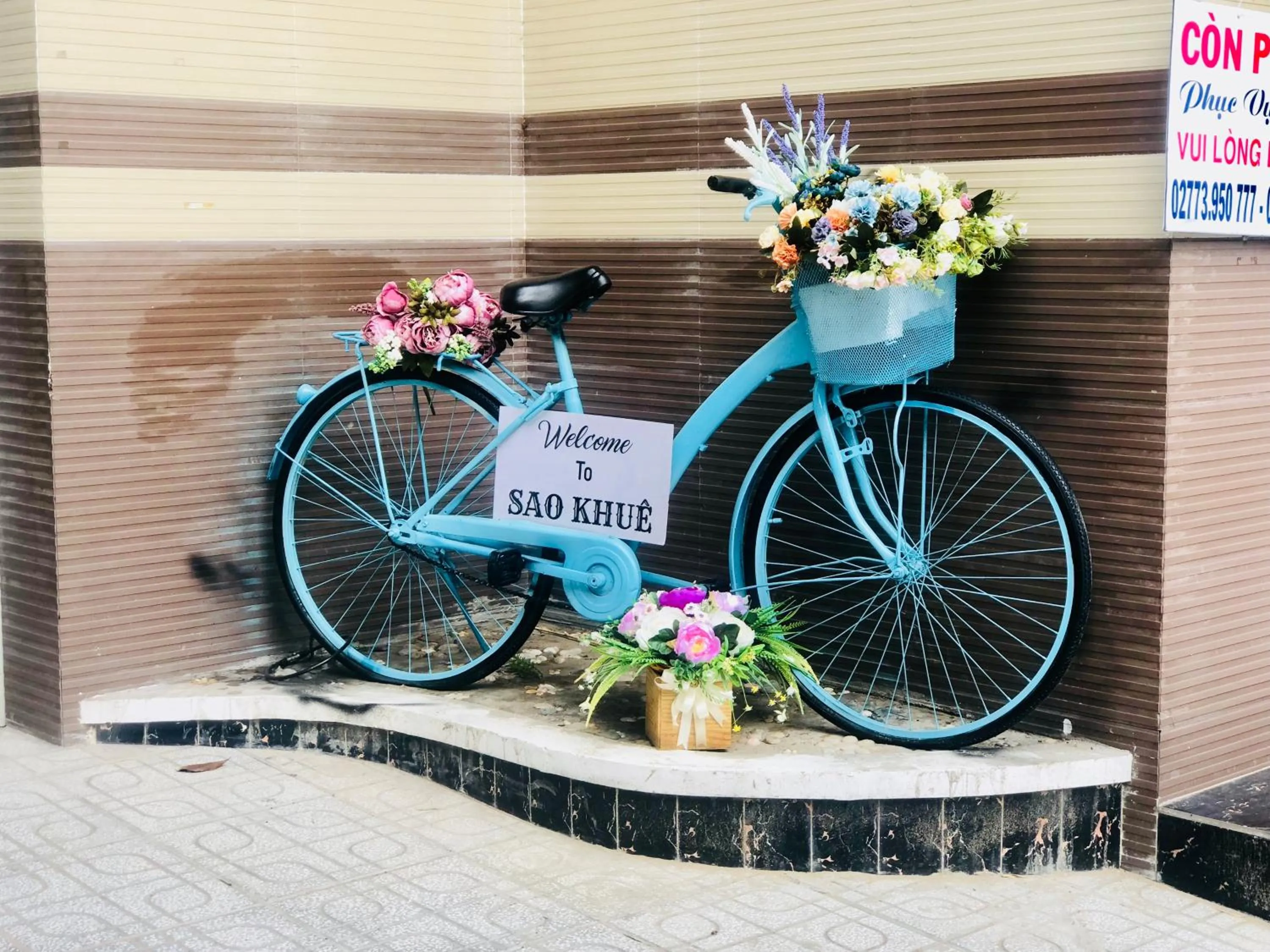 Sao Khue Riverside Hotel & Coffee