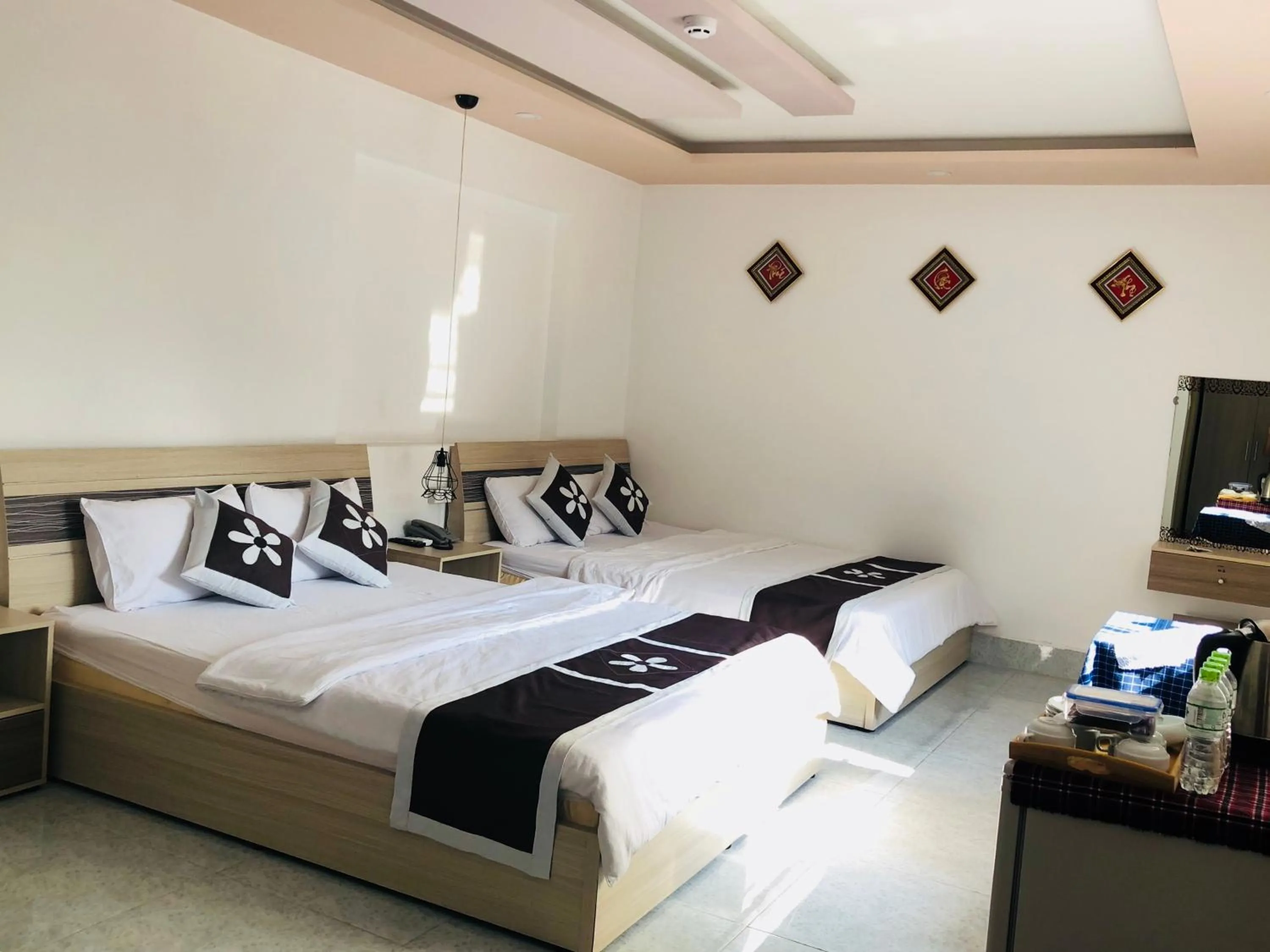 Sao Khue Riverside Hotel & Coffee