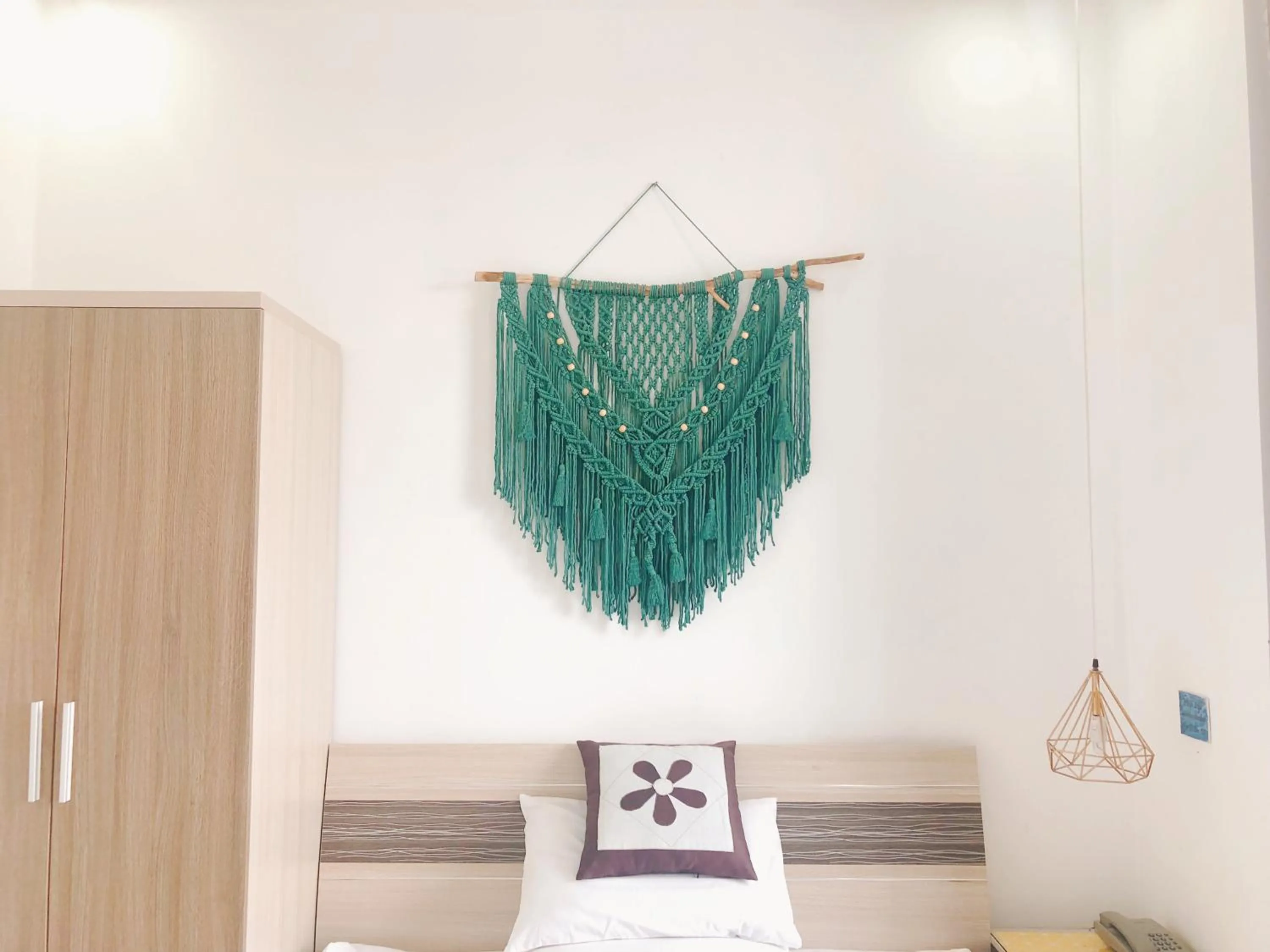 Sao Khue Riverside Hotel & Coffee