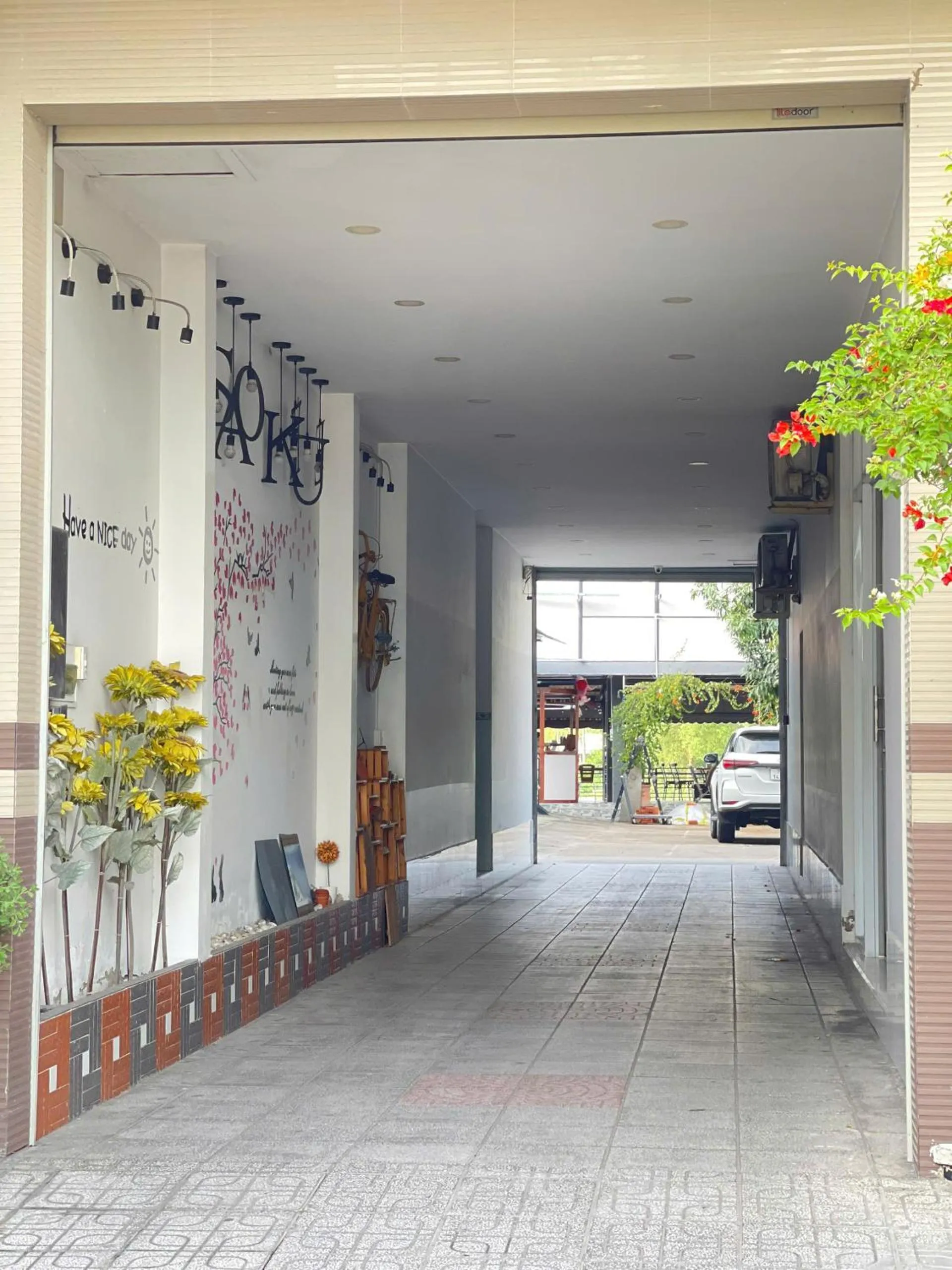 Sao Khue Riverside Hotel & Coffee