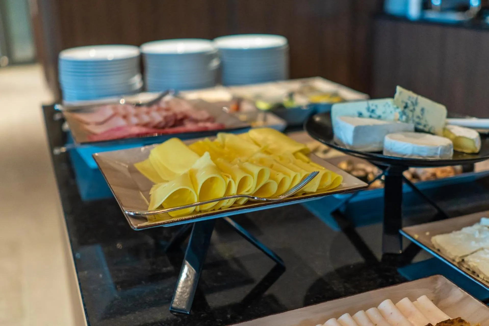 Buffet breakfast in Focus Hotel Poznań