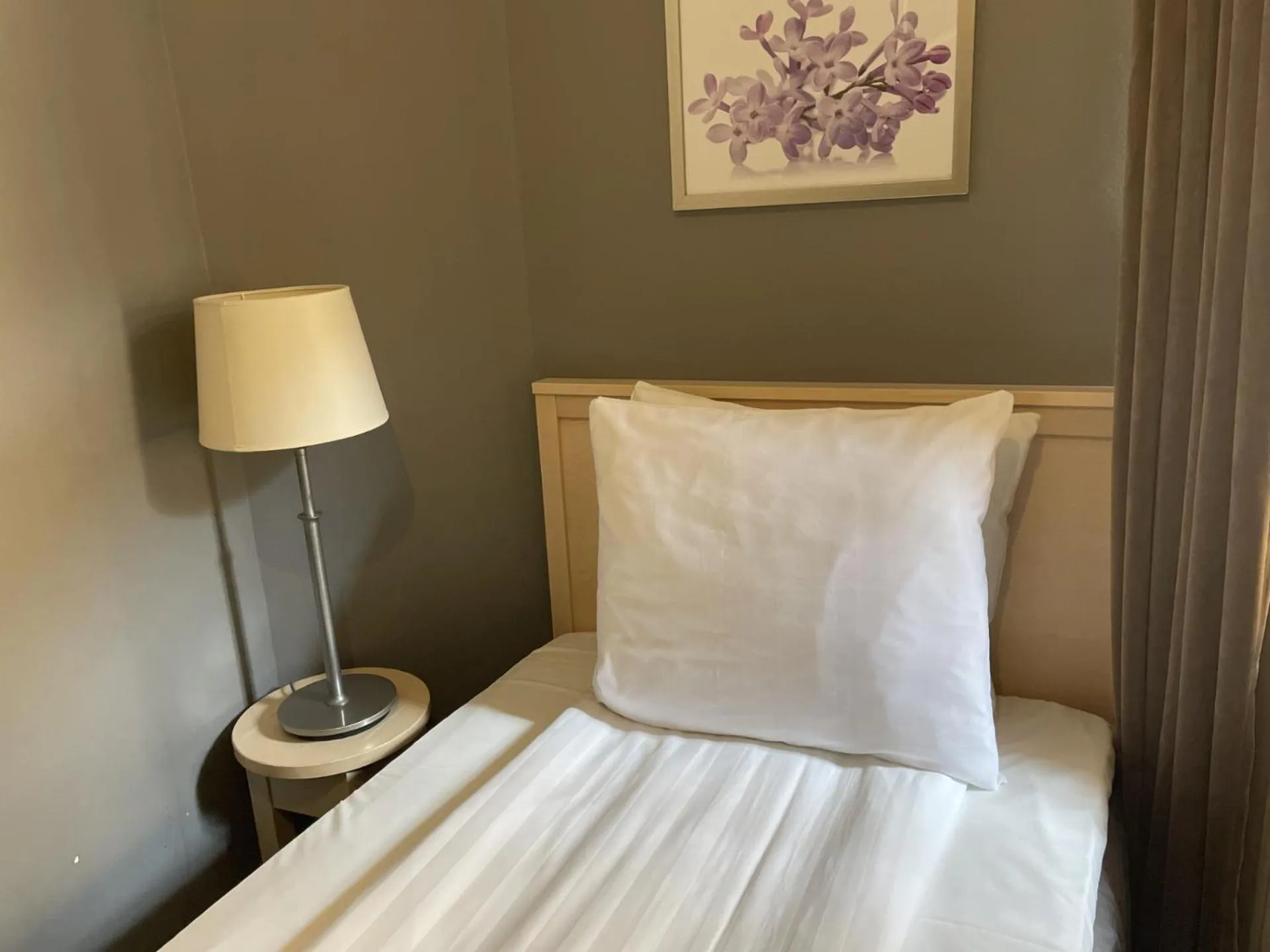 Bedroom, Bed in Unique Hotel