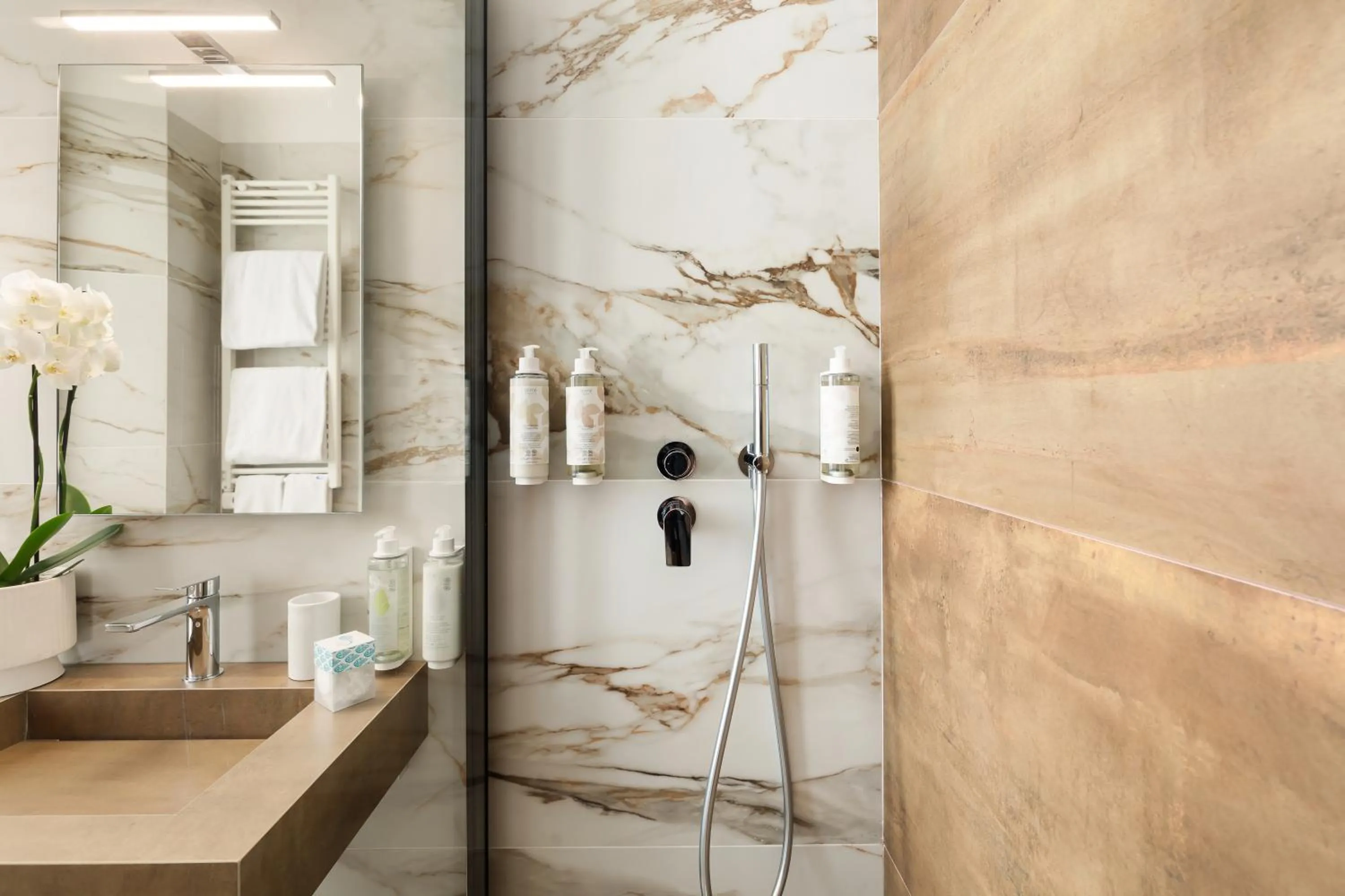 Bathroom in Hotel Villa Domizia