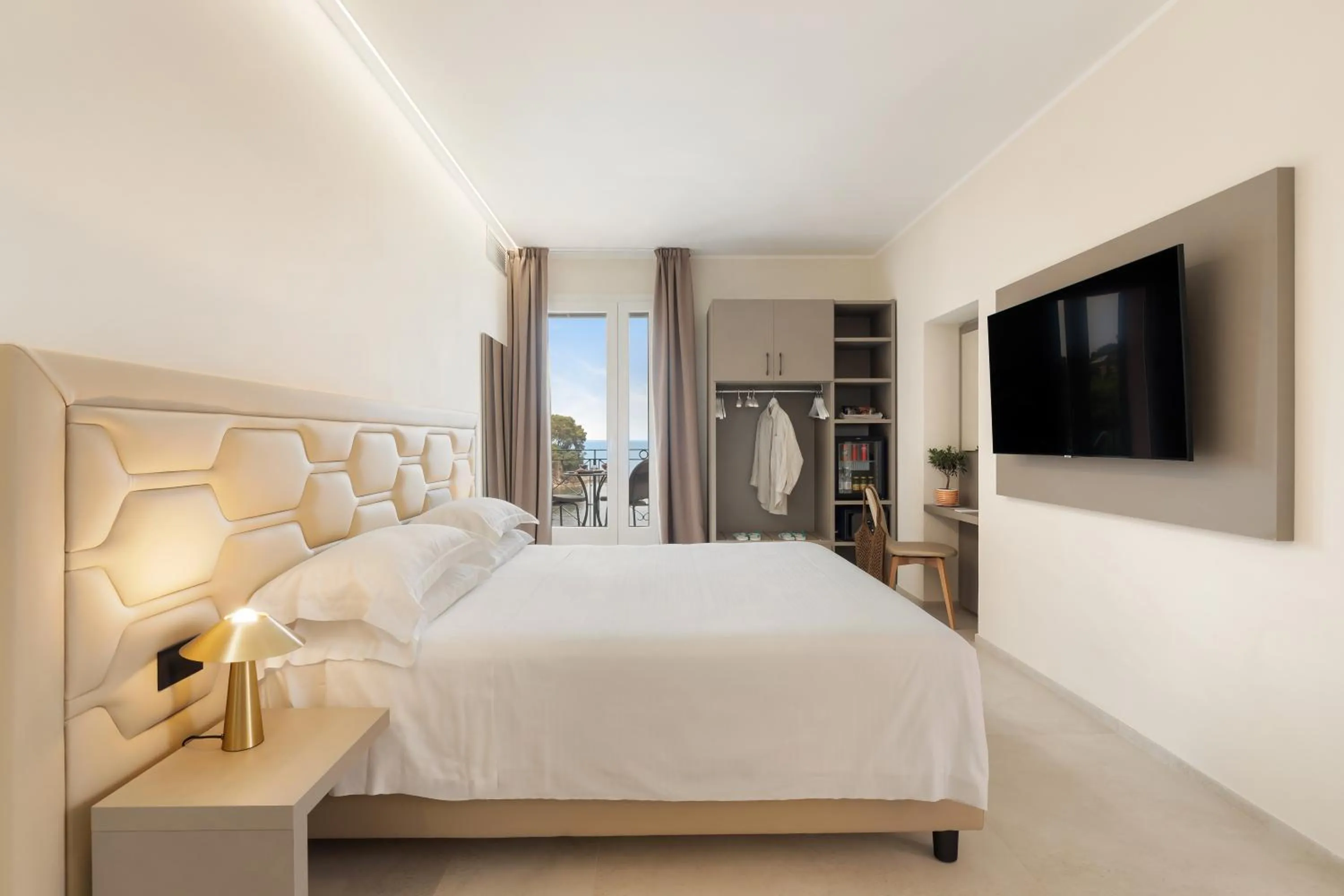 Bed in Hotel Villa Domizia