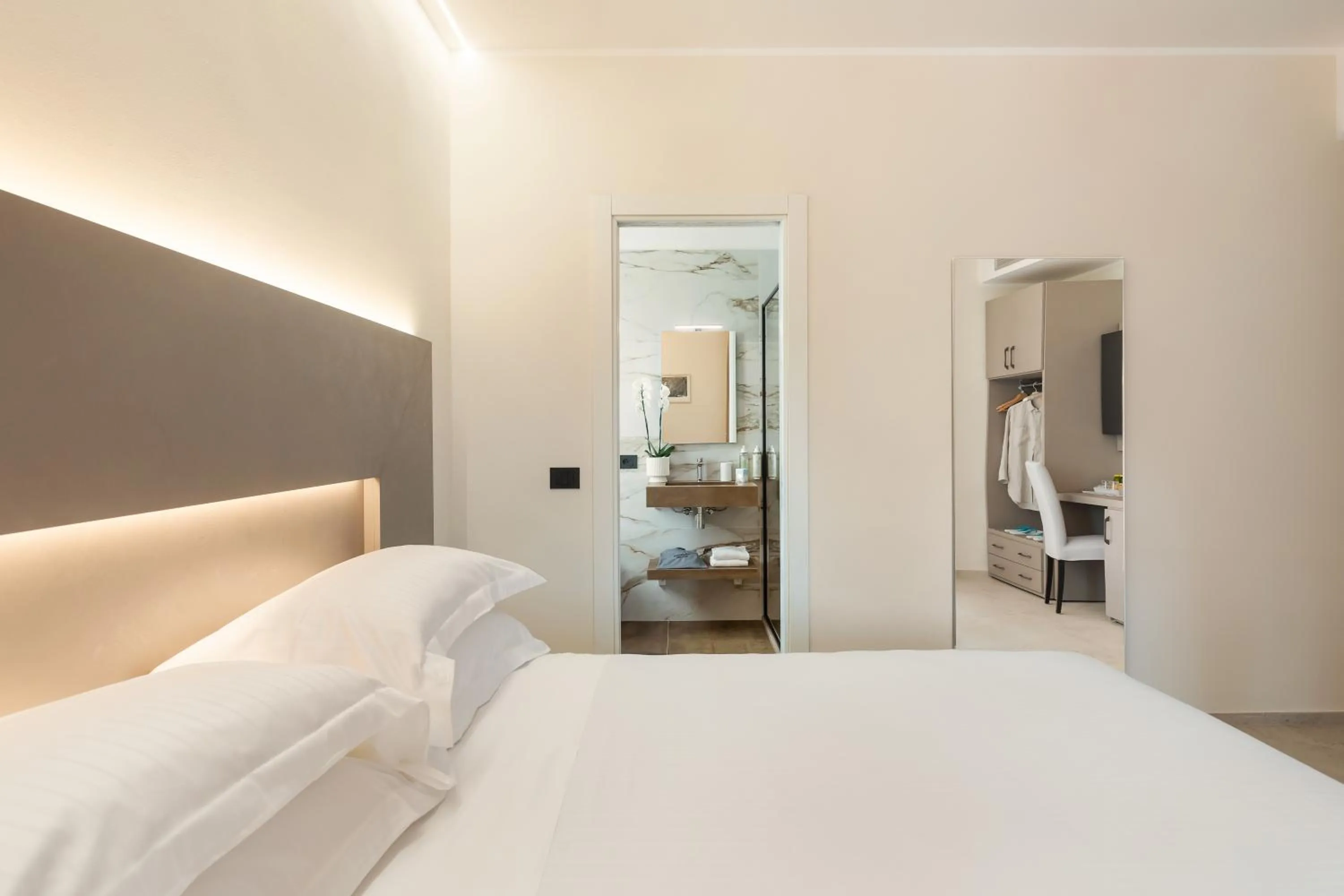 Bedroom in Hotel Villa Domizia