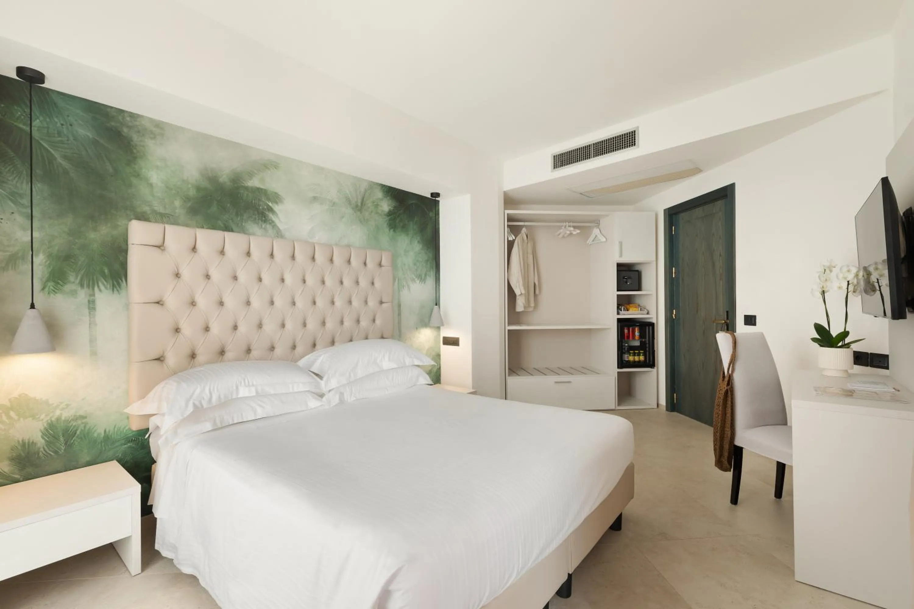 Bedroom in Hotel Villa Domizia