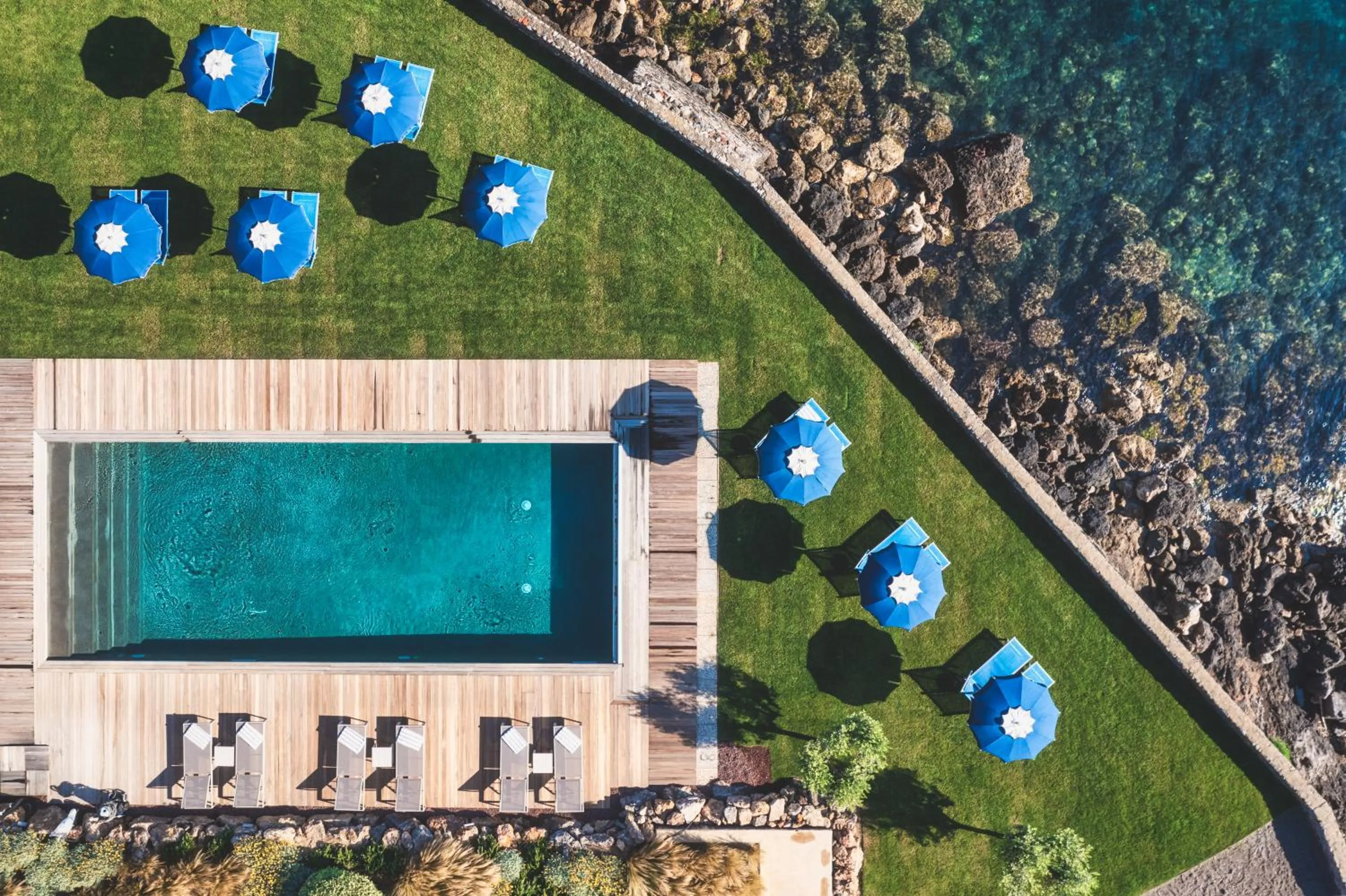 Swimming pool in Hotel Villa Domizia