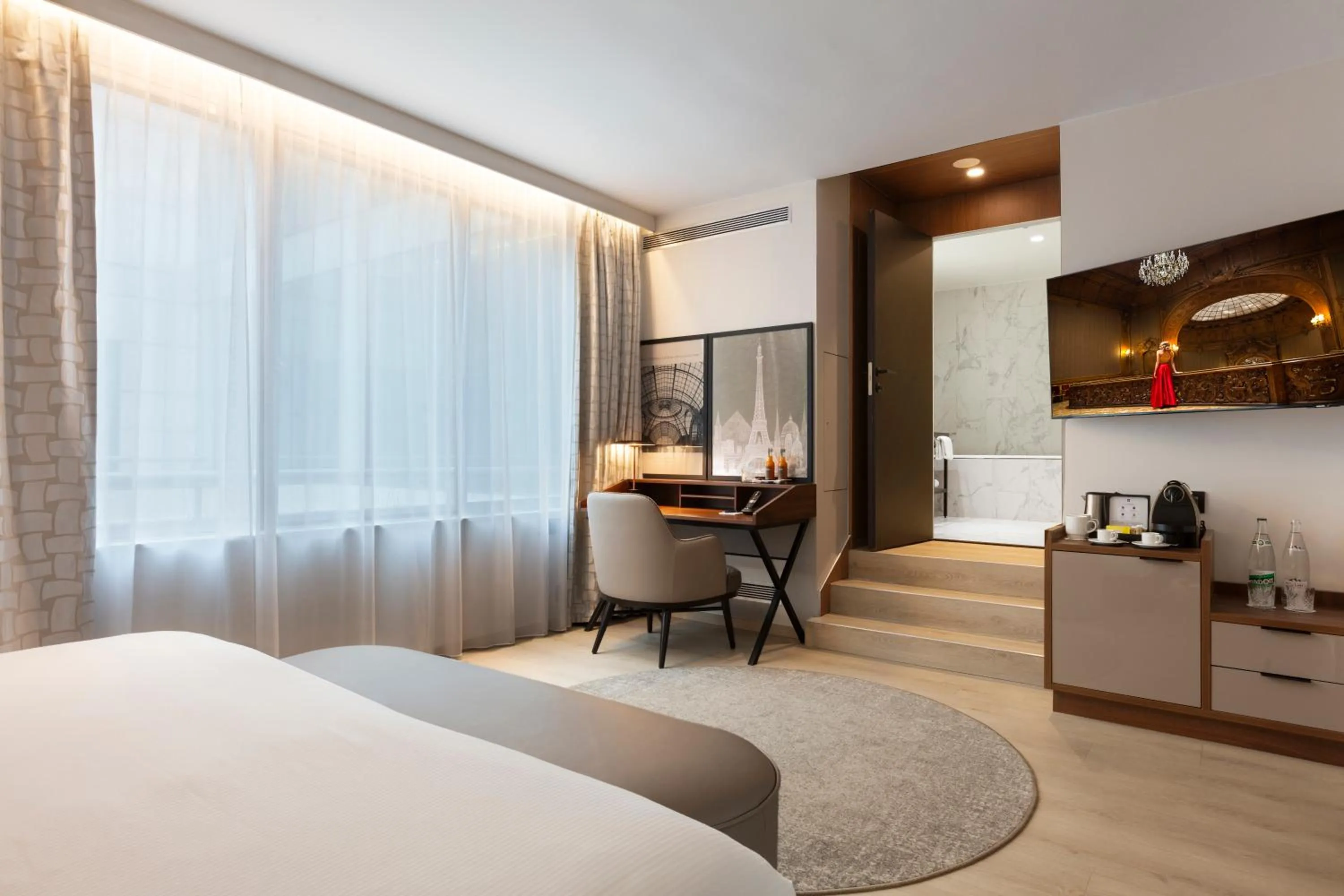 Bedroom, Bed in La Clef Tour Eiffel Paris by The Crest Collection