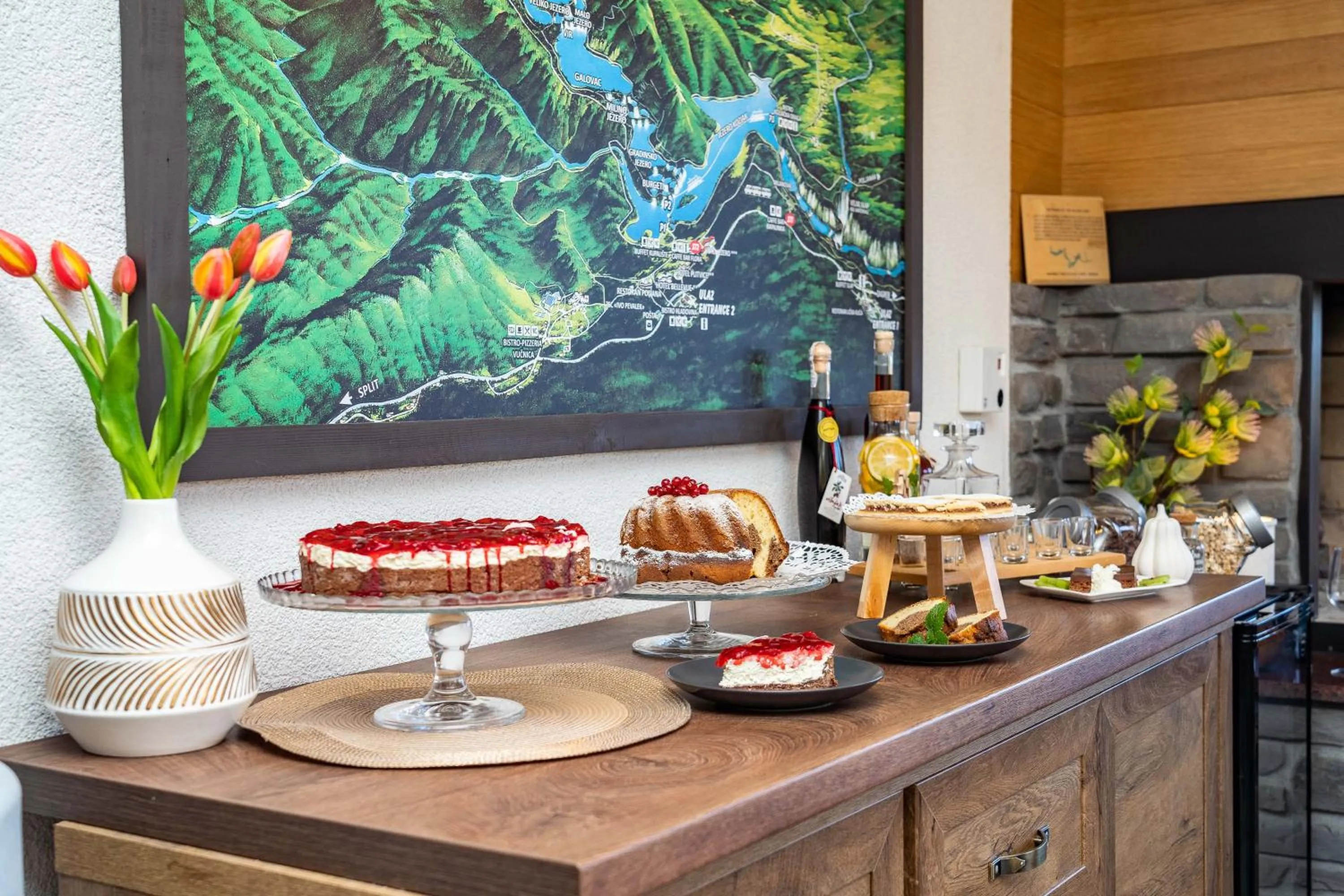 Food and drinks in B&B Villa Sumrak Plitvica Rooms