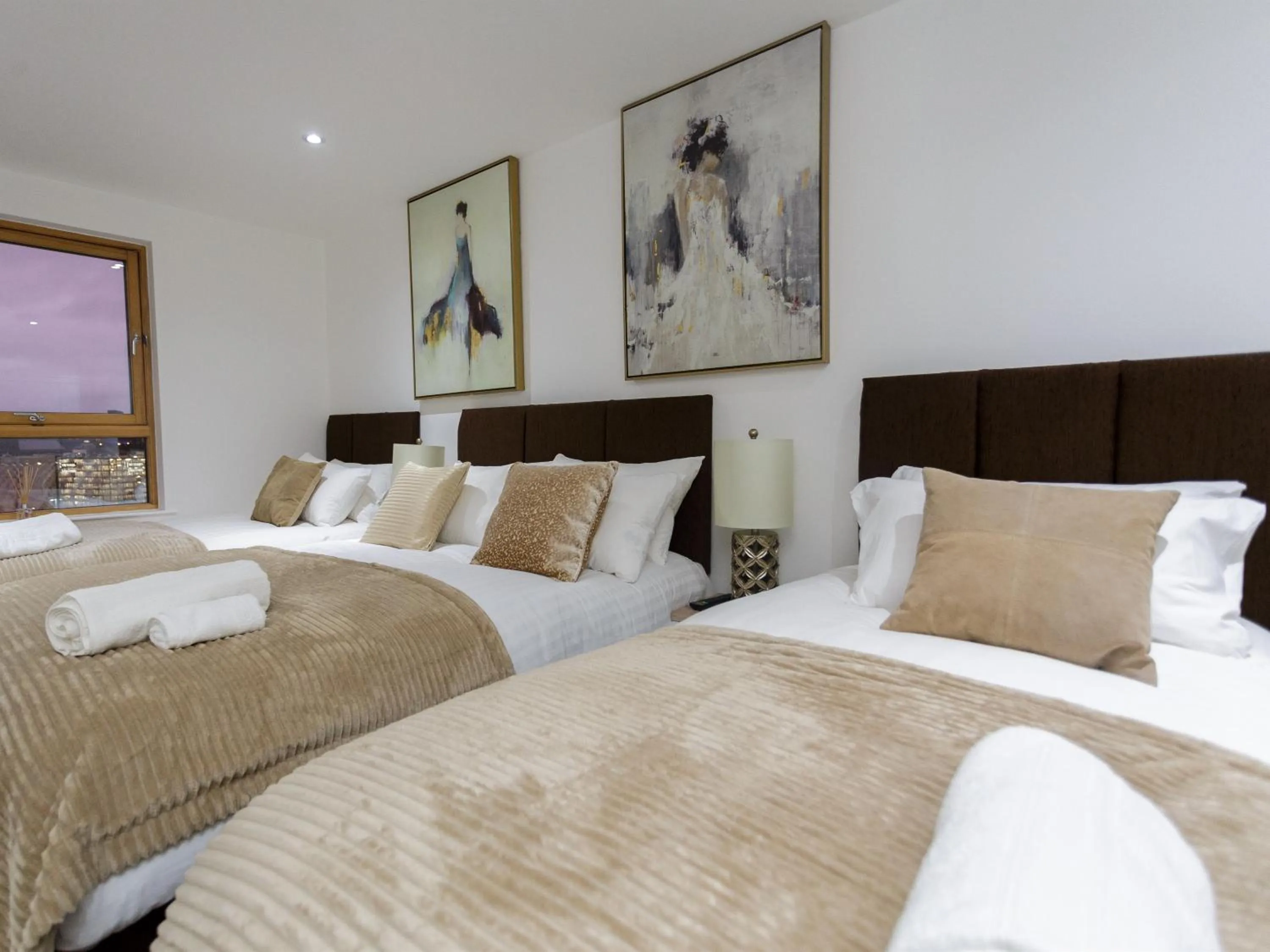 Bedroom, Bed in Live in Leeds Sky Penthouse