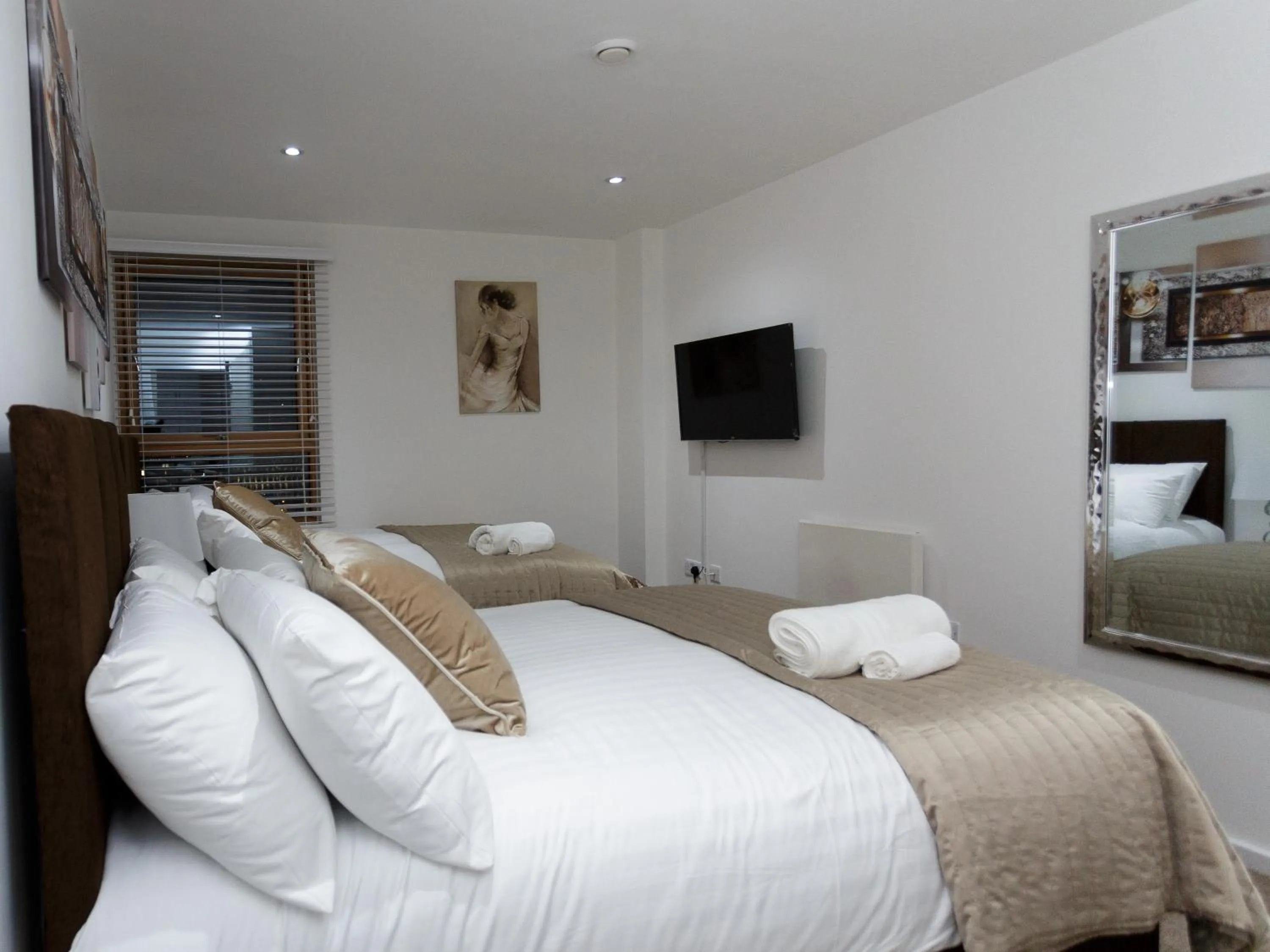 Bedroom, Bed in Live in Leeds Sky Penthouse