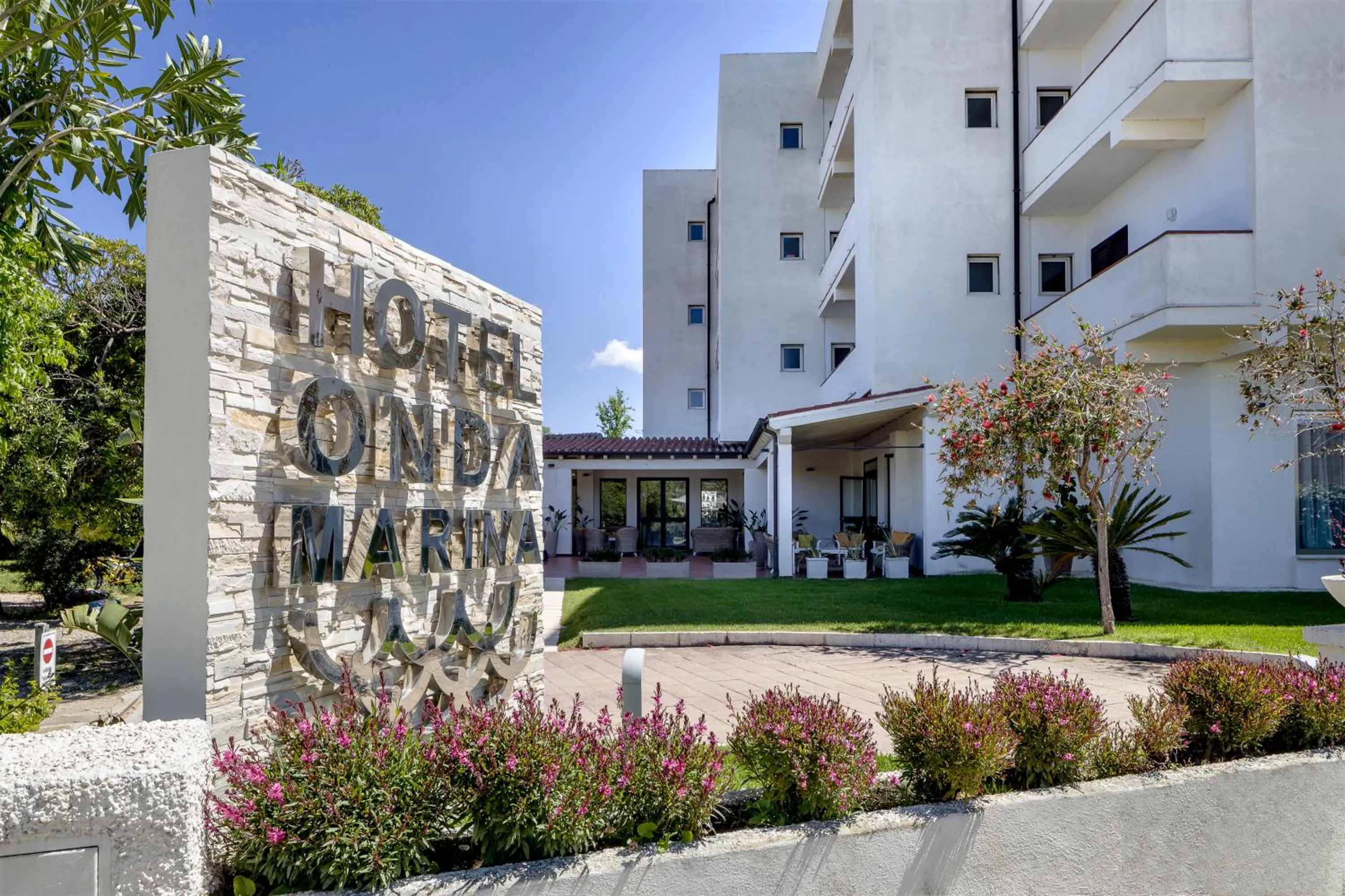 Property building in Hotel Onda Marina