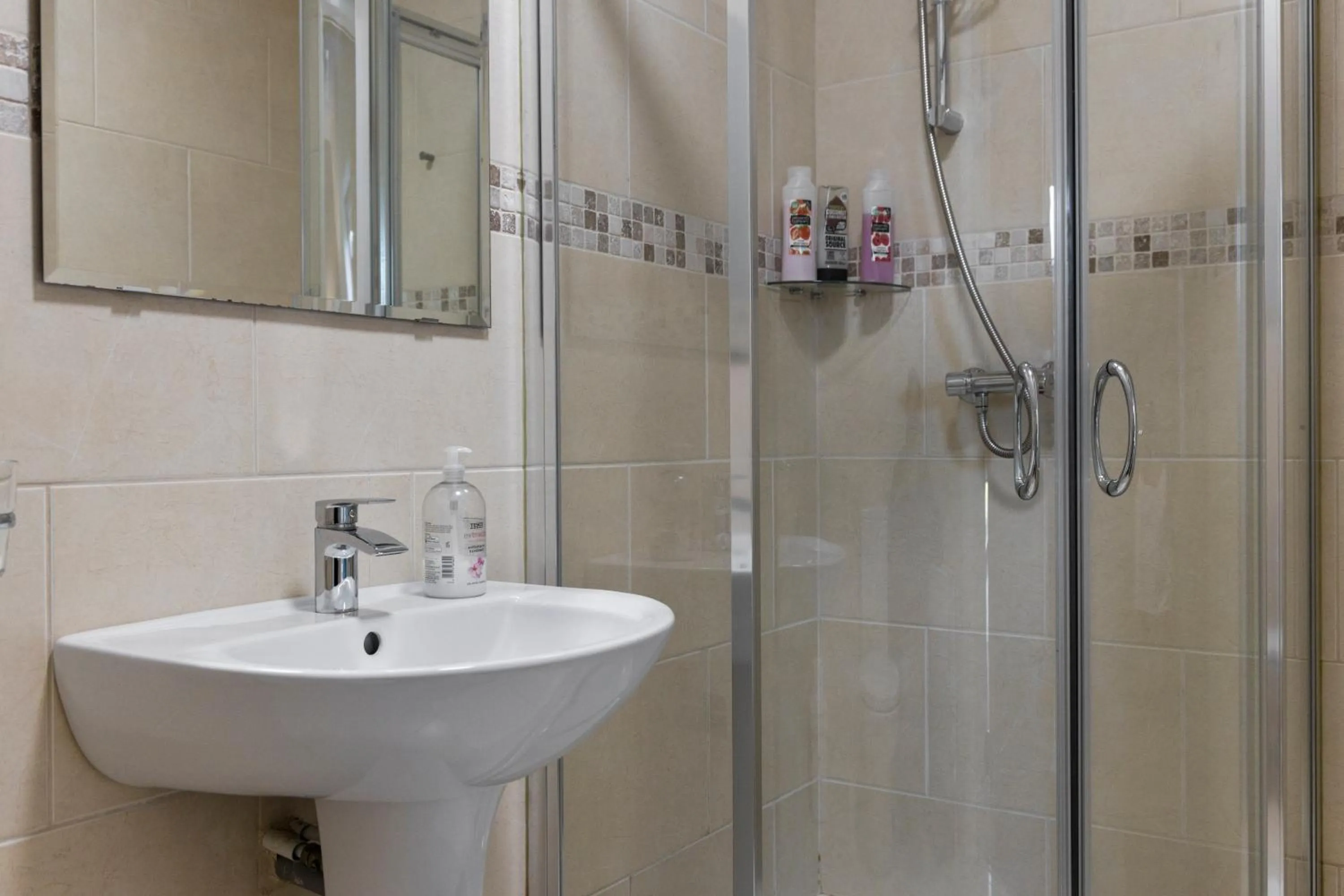 Tollyrose Country House