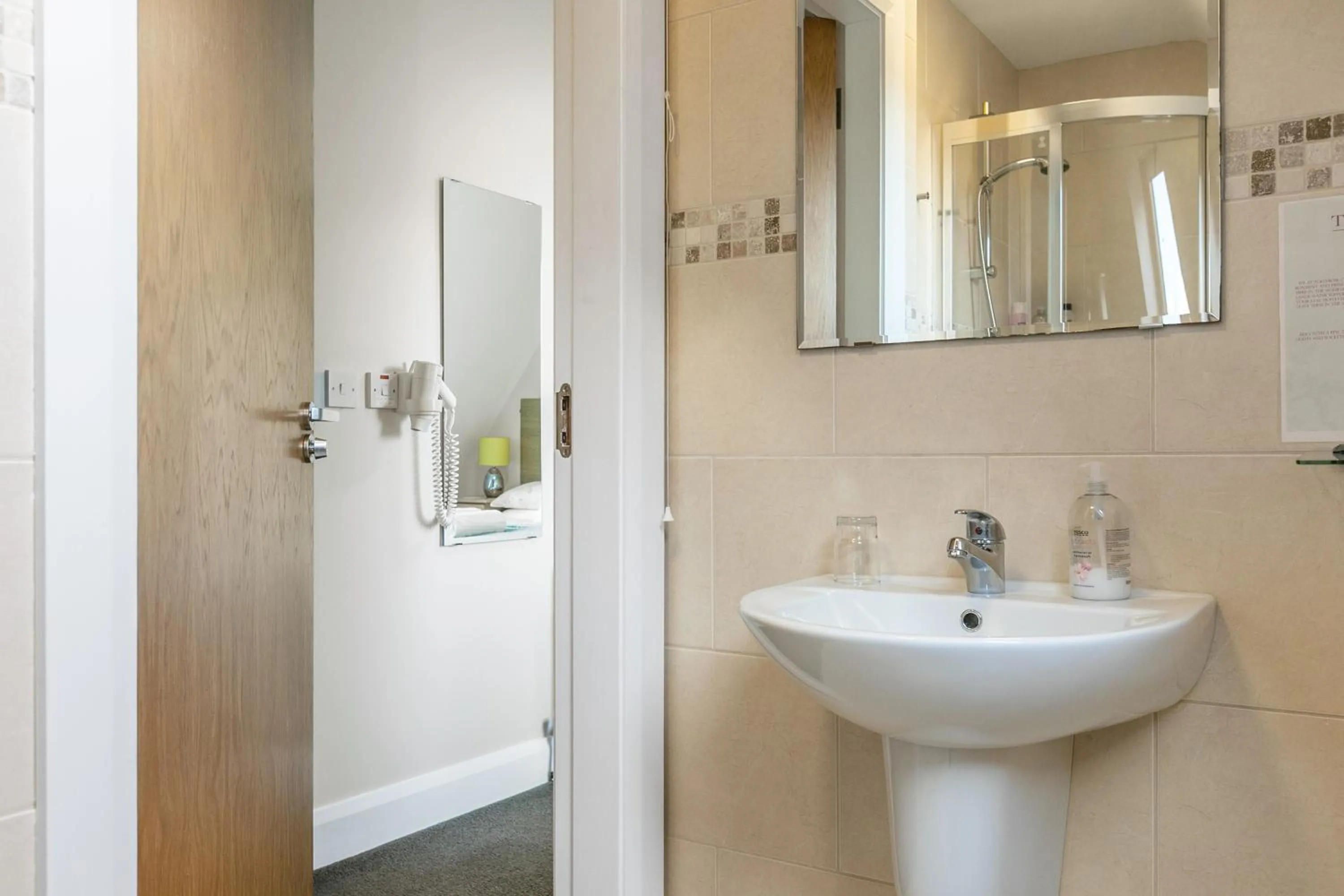 Tollyrose Country House