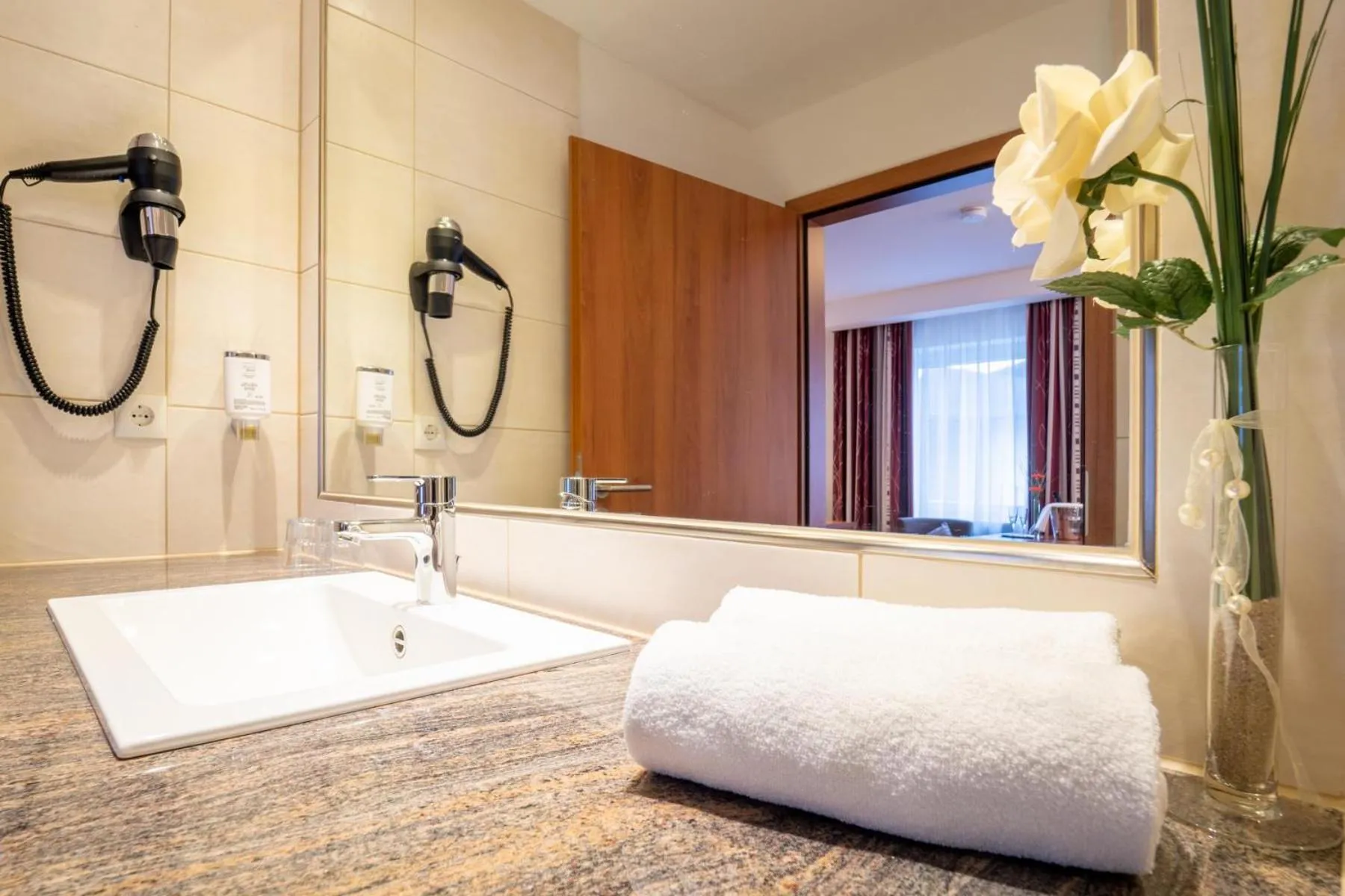 Bathroom in Hotel St Georg - Regensburg