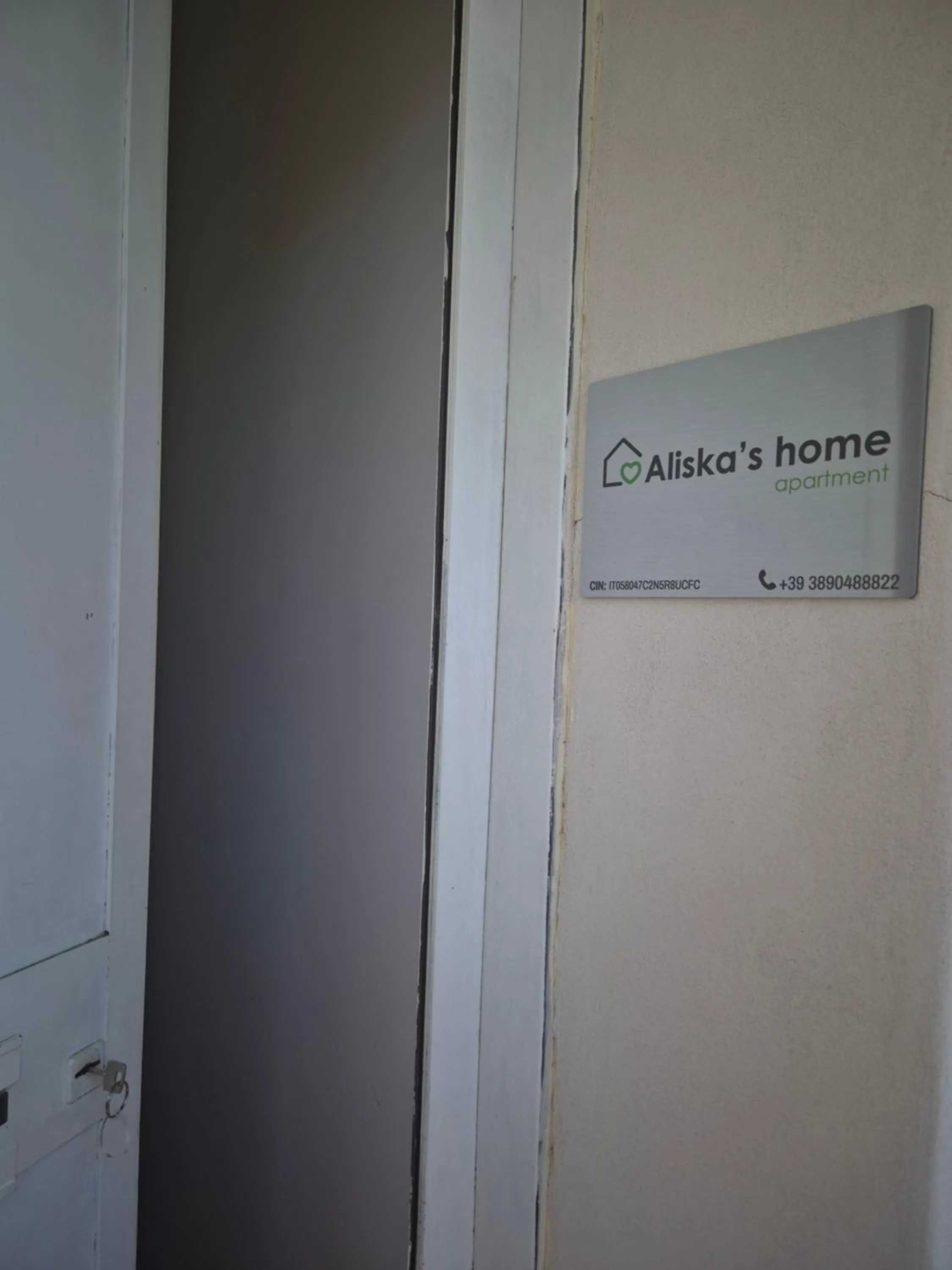 Aliska's home
